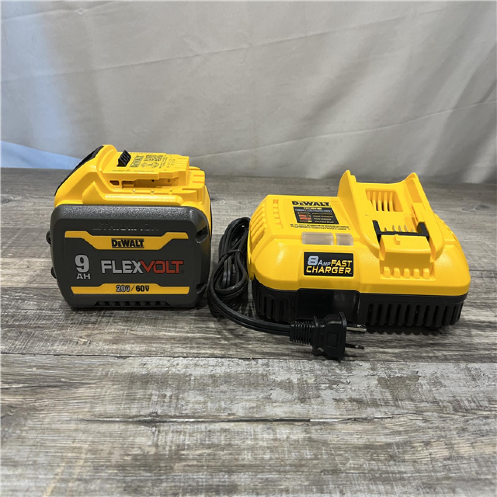 AS-IS DEWALT 20V/60V MAX FLEXVOLT Lithium-Ion 9.0Ah Battery and Charger Starter Kit