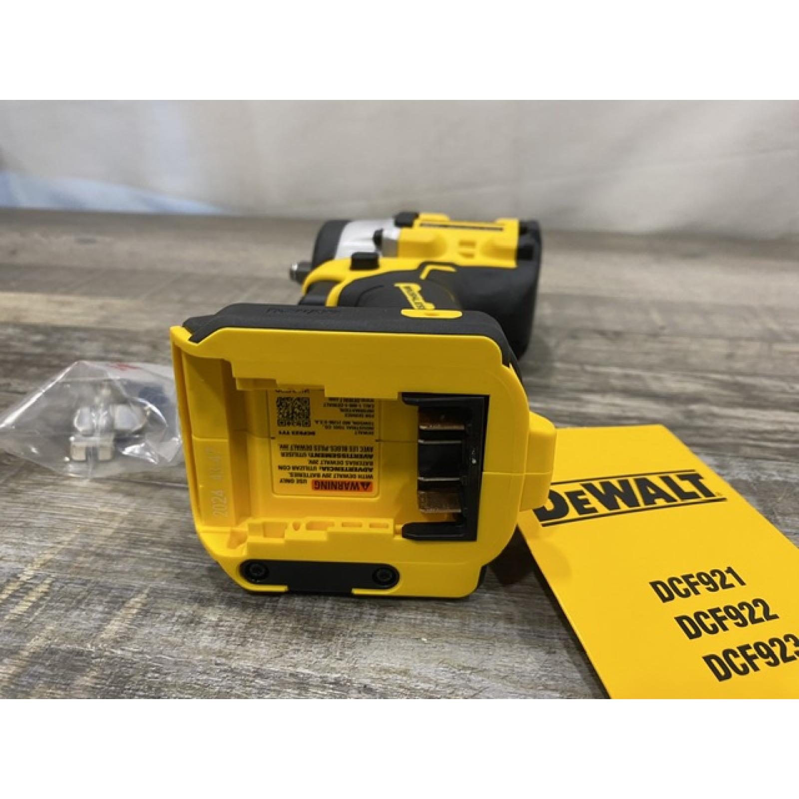 AS-IS DEWALT ATOMIC 20V MAX Cordless Brushless 3/8 in.Variable Speed Impact Wrench (Tool Only)
