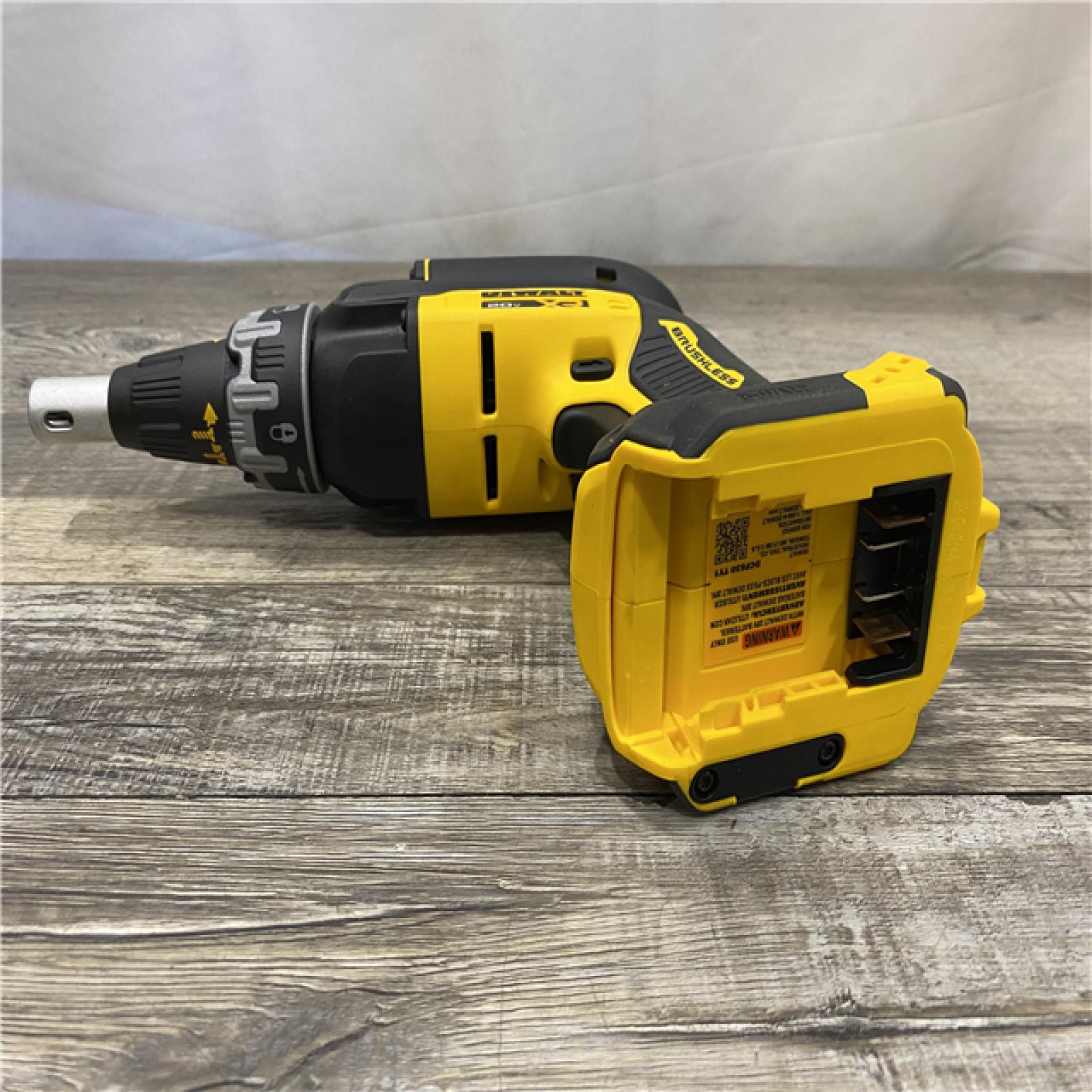 AS-IS DEWALT XR 20V MAX Lithium-Ion Cordless Brushless Screw Gun (Tool Only)