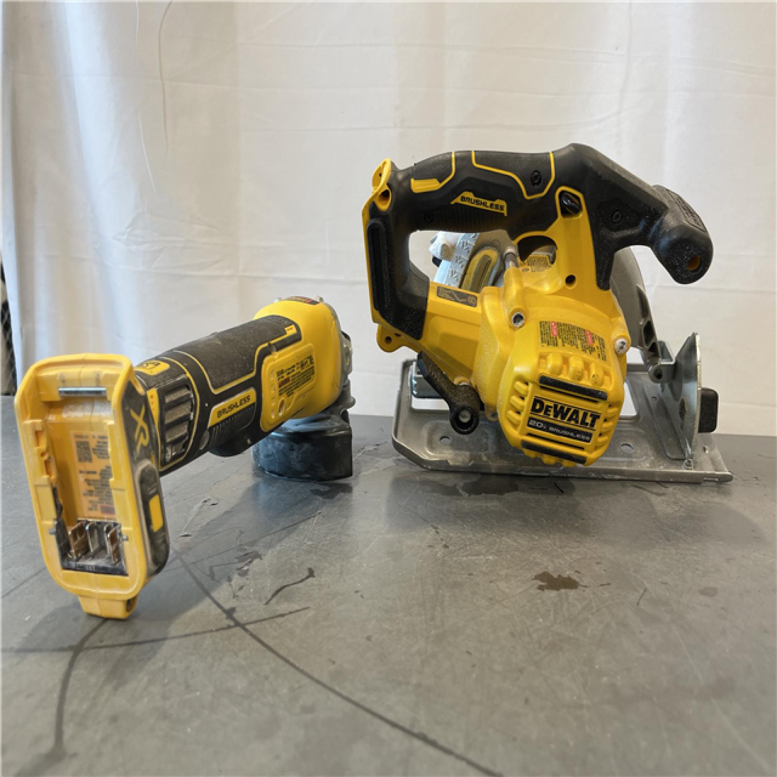 AS-IS - DEWALT 20-Volt MAX ToughSystem Lithium-Ion 6-Tool Cordless Combo Kit