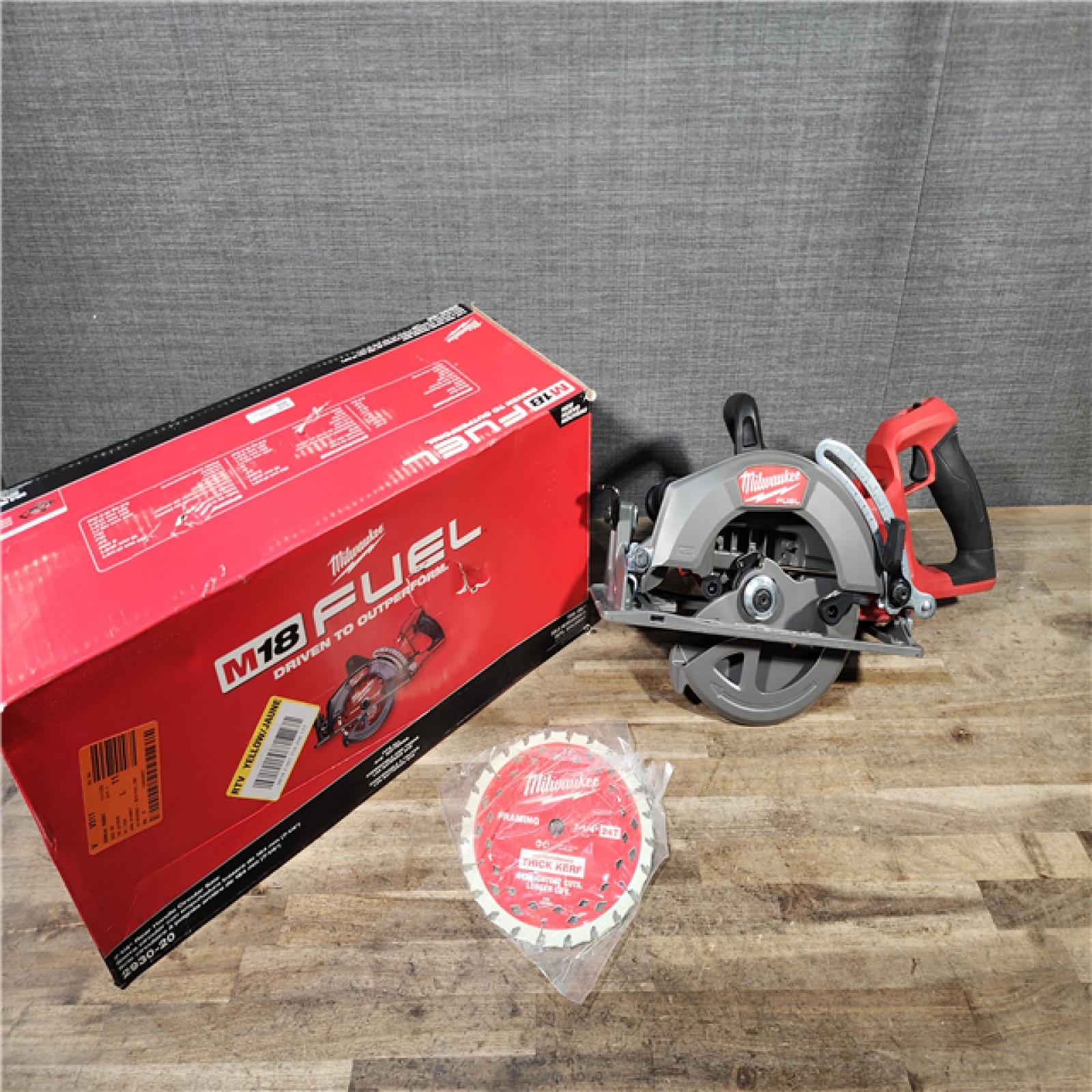 HOUSTON LOCATION - AS-IS MILWAUKEE 7-1/4 REAR HANDLE CIRCULAR SAW (TOOL ONLY)