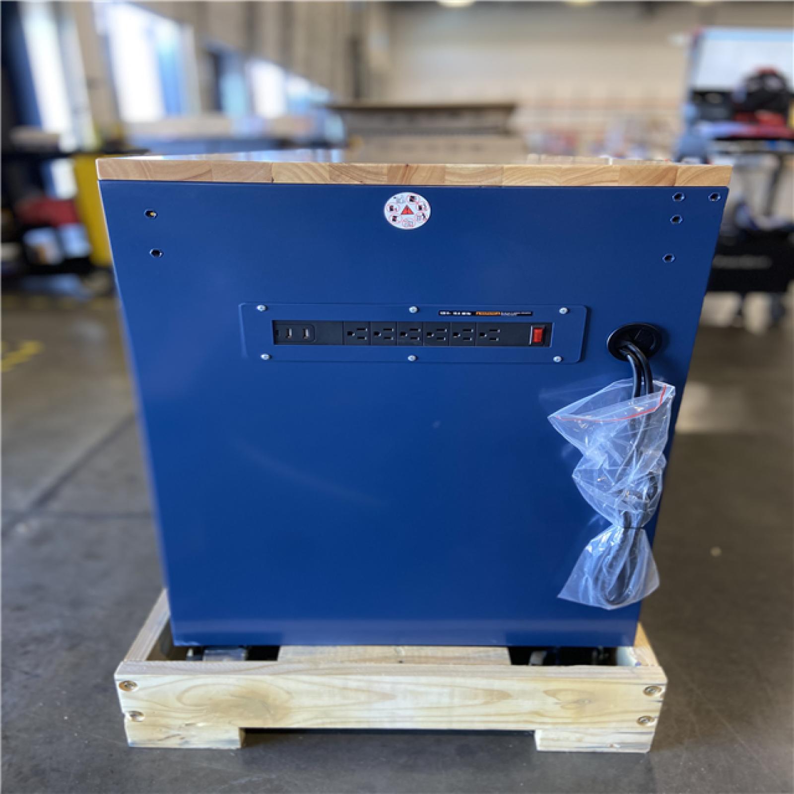 DALLAS LOCATION - Husky Tool Storage 72 in. W Standard Duty Gloss Blue Mobile Workbench Tool Chest