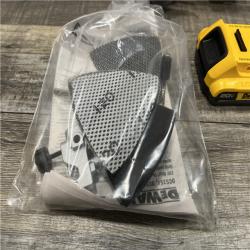 AS-IS DEWALT 20V MAX XR Cordless Brushless 3-Speed Oscillating Multi Tool Kit