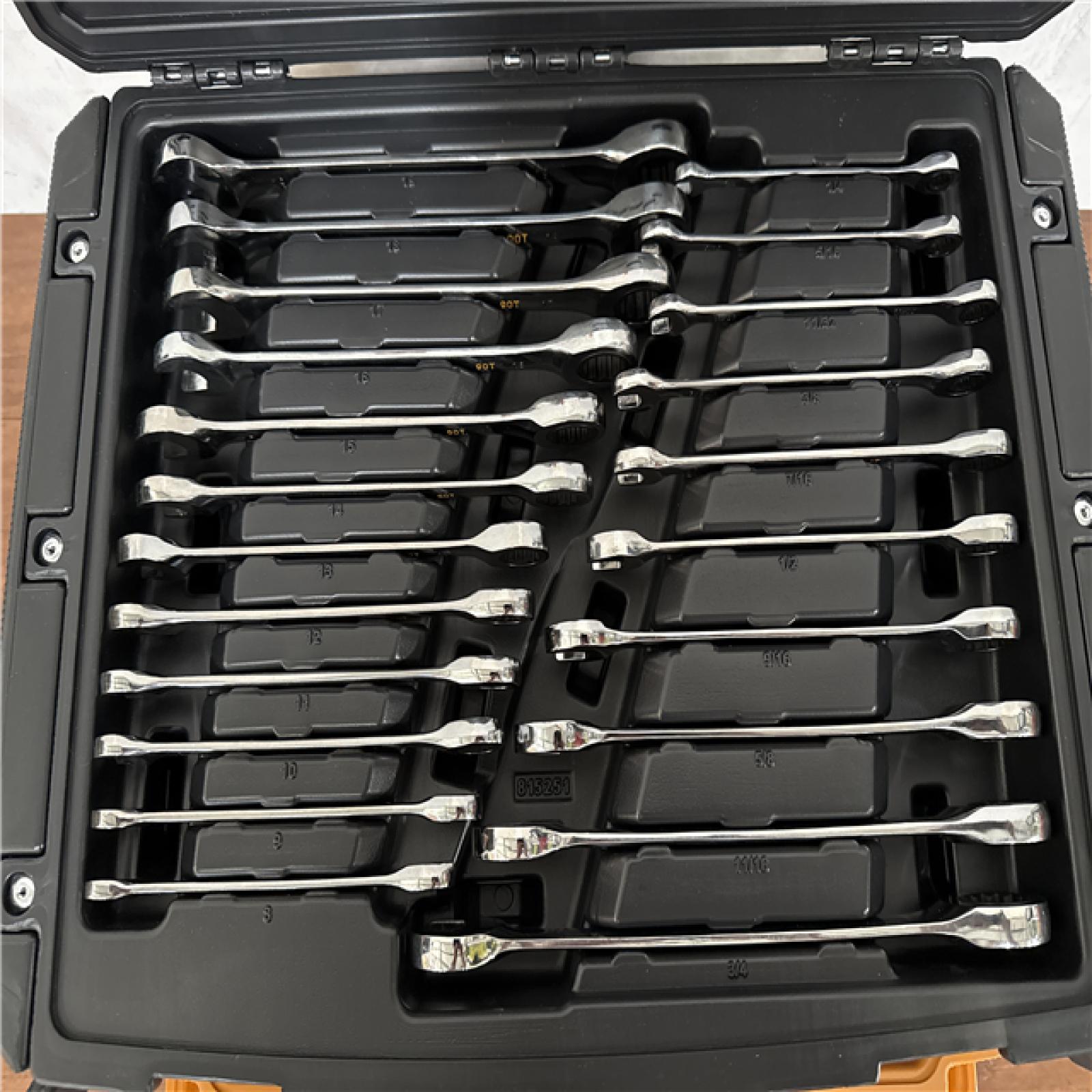 California NEW Gear Wrench Mechanics Tool Set