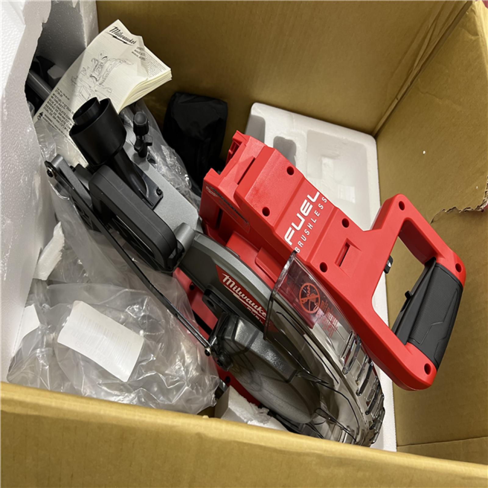 LIKE NEW Milwaukee M18 FUEL 18V Lithium-Ion Brushless Cordless 12 in. Dual Bevel Sliding Compound Miter Saw (Tool-Only)