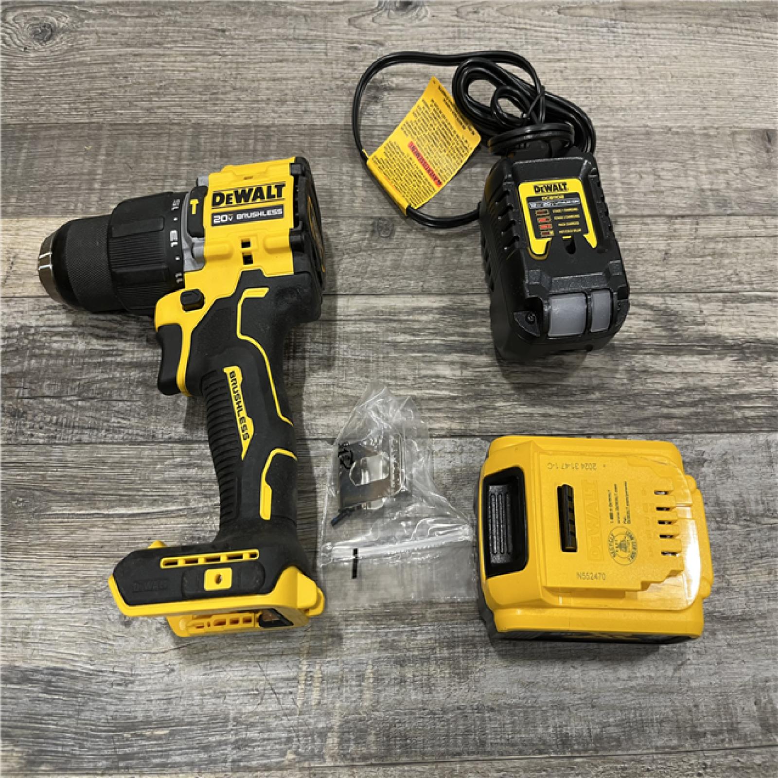 A-IS DEWALT ATOMIC 20V Lithium-Ion Cordless 1/2 in. Hammer Drill Kit
