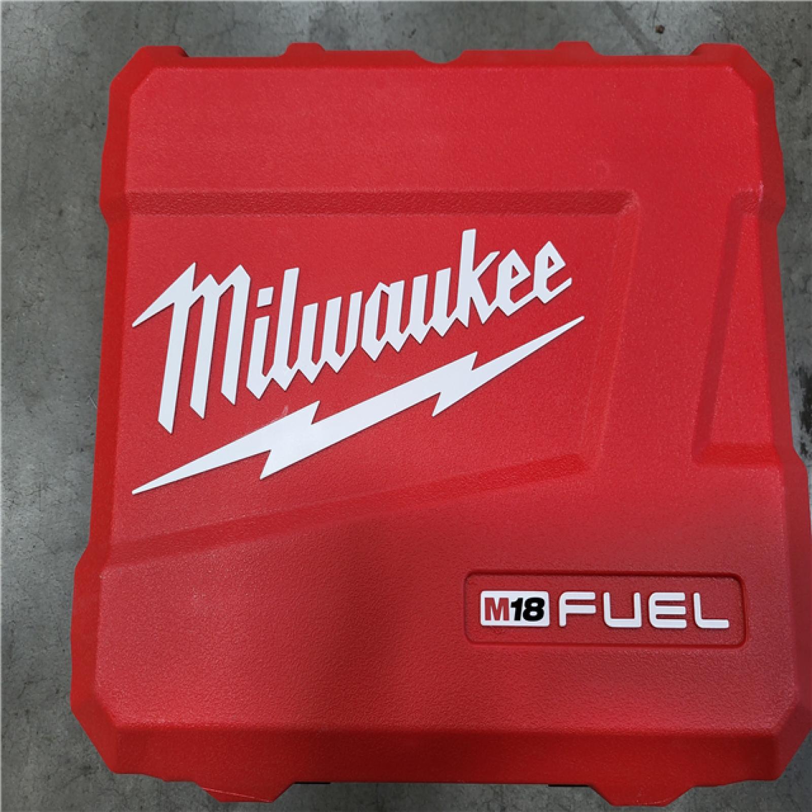 CALIFORNIA NEW MILWAUKEE 1/2 HAMMER DRILL/DRIVER KIT
