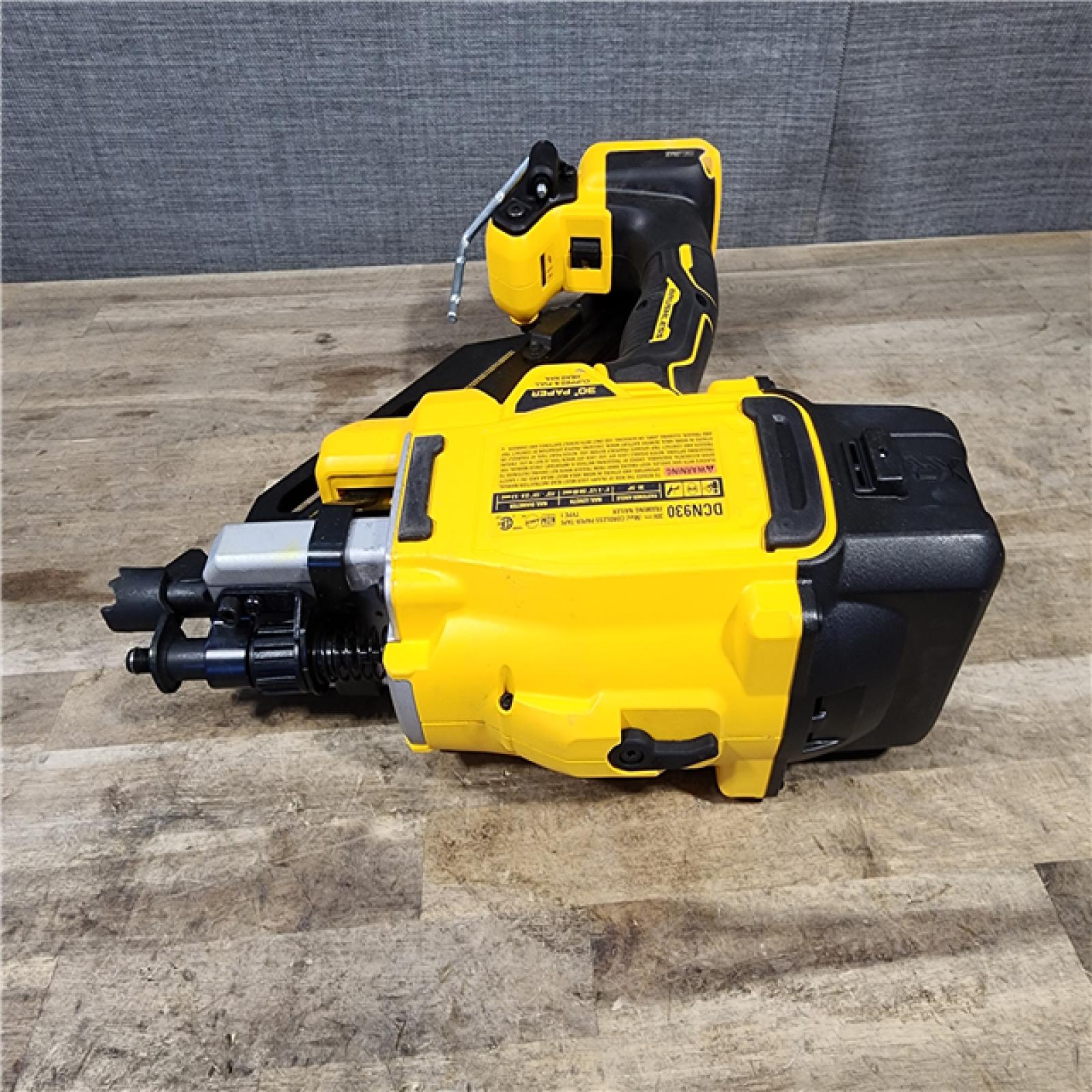 HOUSTON LOCATION - AS-IS DEWALT 20V 30 Degree Cordless Framing Nailer (Tool-Only)