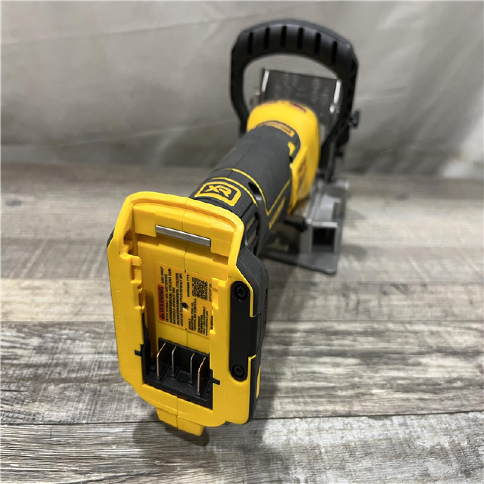 AS-IS DEWALT 20V Cordless Biscuit Joiner (Tool Only)