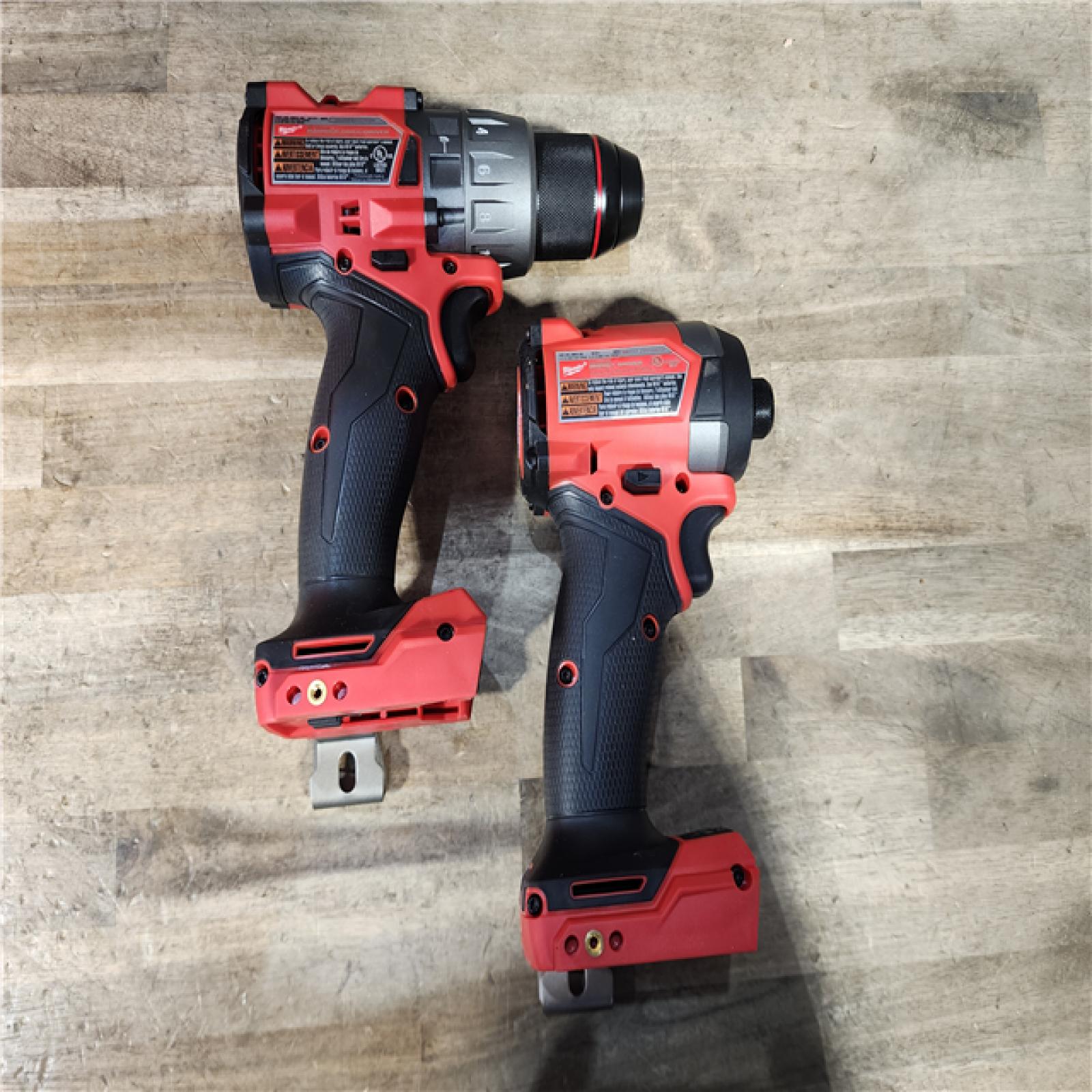 HOUSTON LOCATION - AS-IS (APPEARS LIKE NEW) MILWAUKEE FUEL 18V Lithium-Ion Brushless Cordless Hammer Drill and Impact Driver Combo Kit