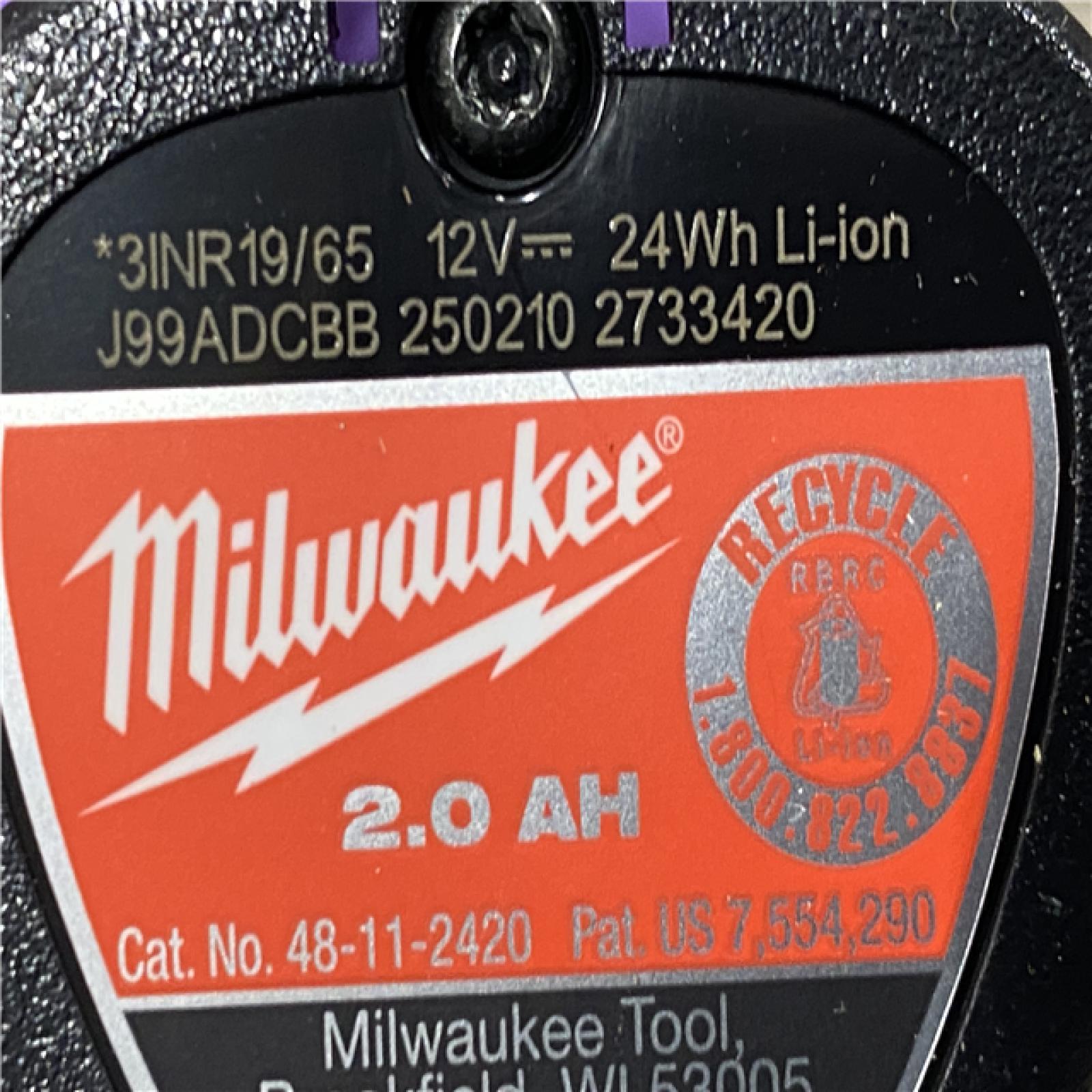 AS-IS Milwaukee 12-Volt Lithium-Ion Brushless Cordless Subcompact Brushless Drill Driver Kit