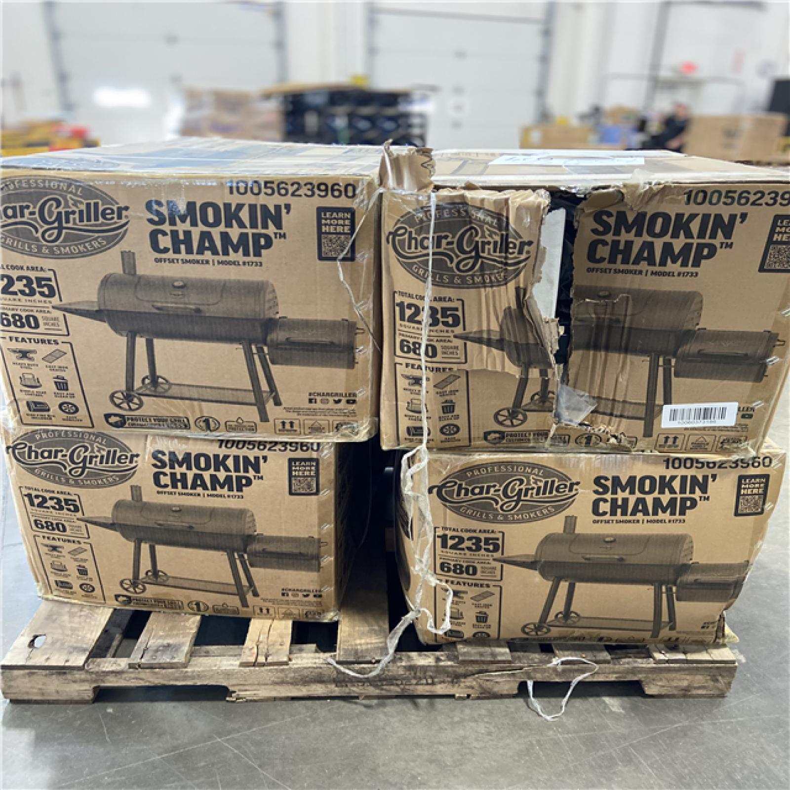 DALLAS LOCATION - Char-Griller Smokin' Champ Charcoal Grill Offset Smoker in Black PALLET -(4 UNITS)