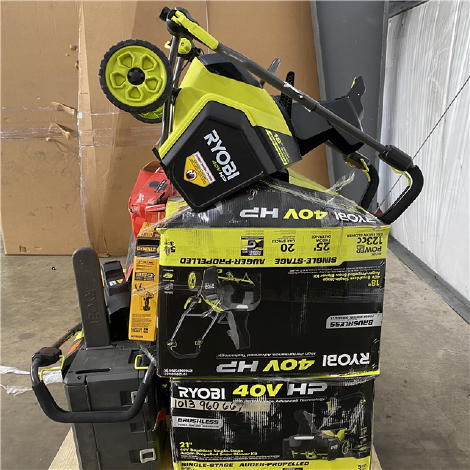 Houston Location AS IS - Tool Pallet