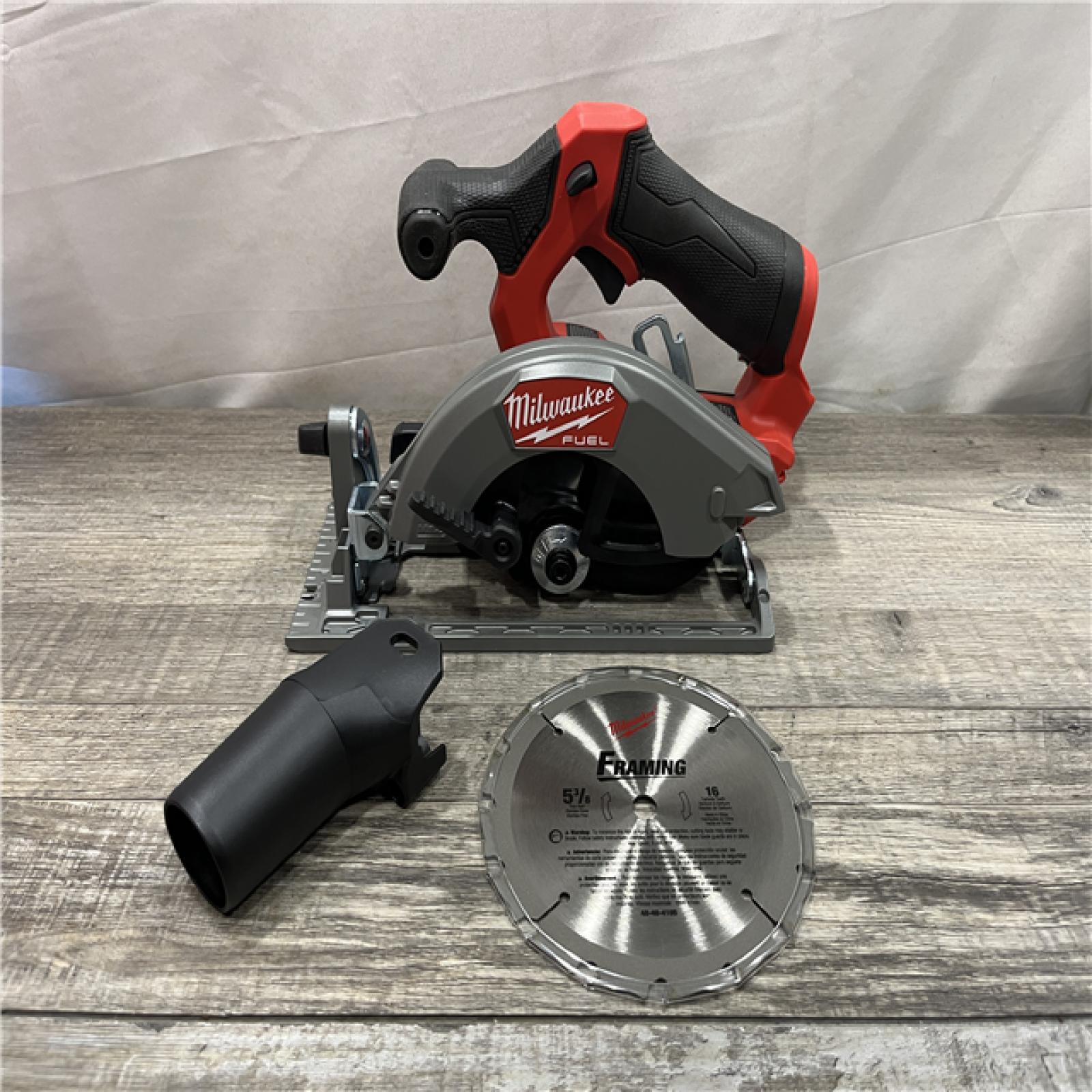 AS-IS Milwaukee FUEL 12V Lithium-Ion Brushless 5-3/8 in. Cordless Circular Saw (Tool-Only)