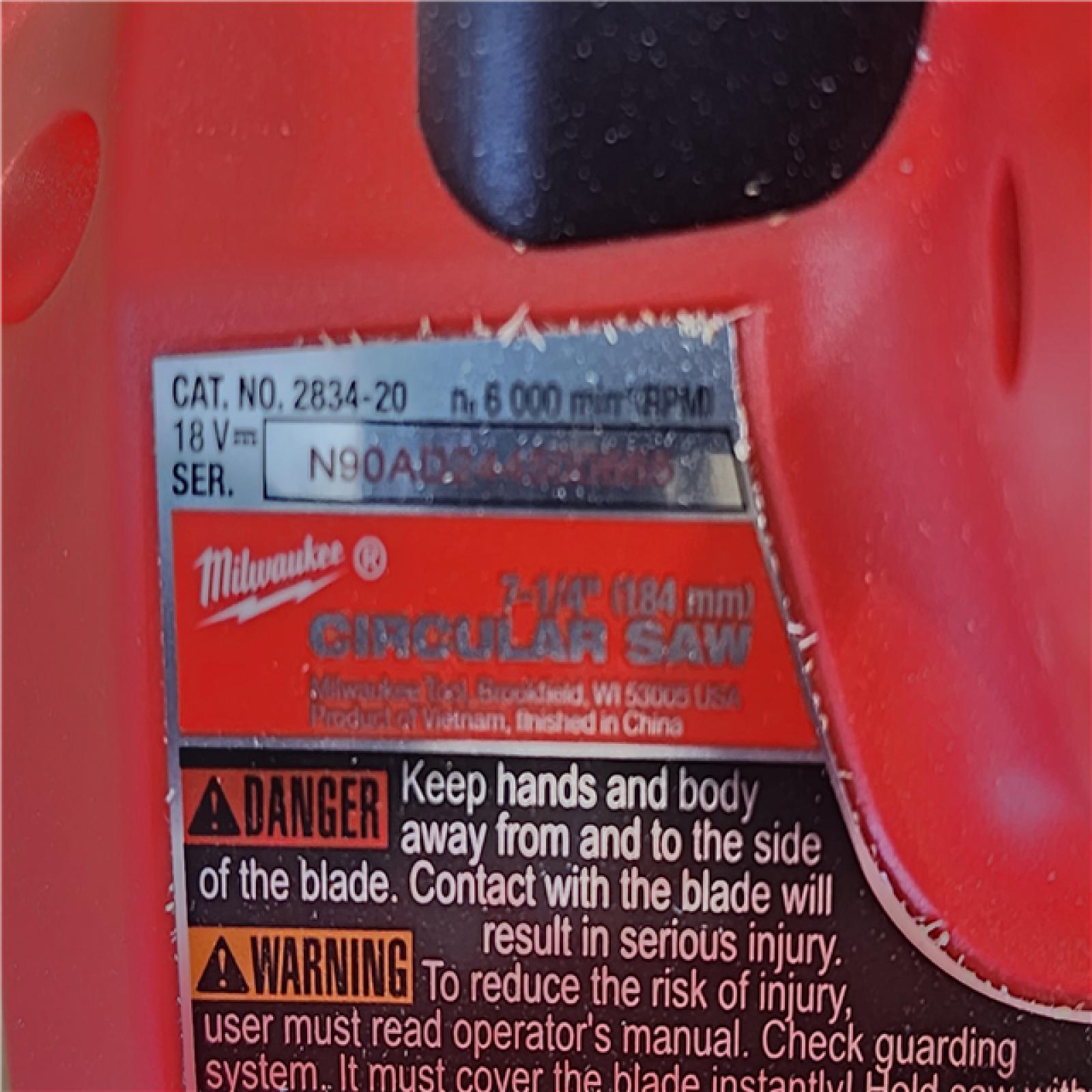 HOUSTON LOCATION - AS-IS Milwaukee M18 FUEL 7-1/4 Inch Circular Saw (Bare Tool)