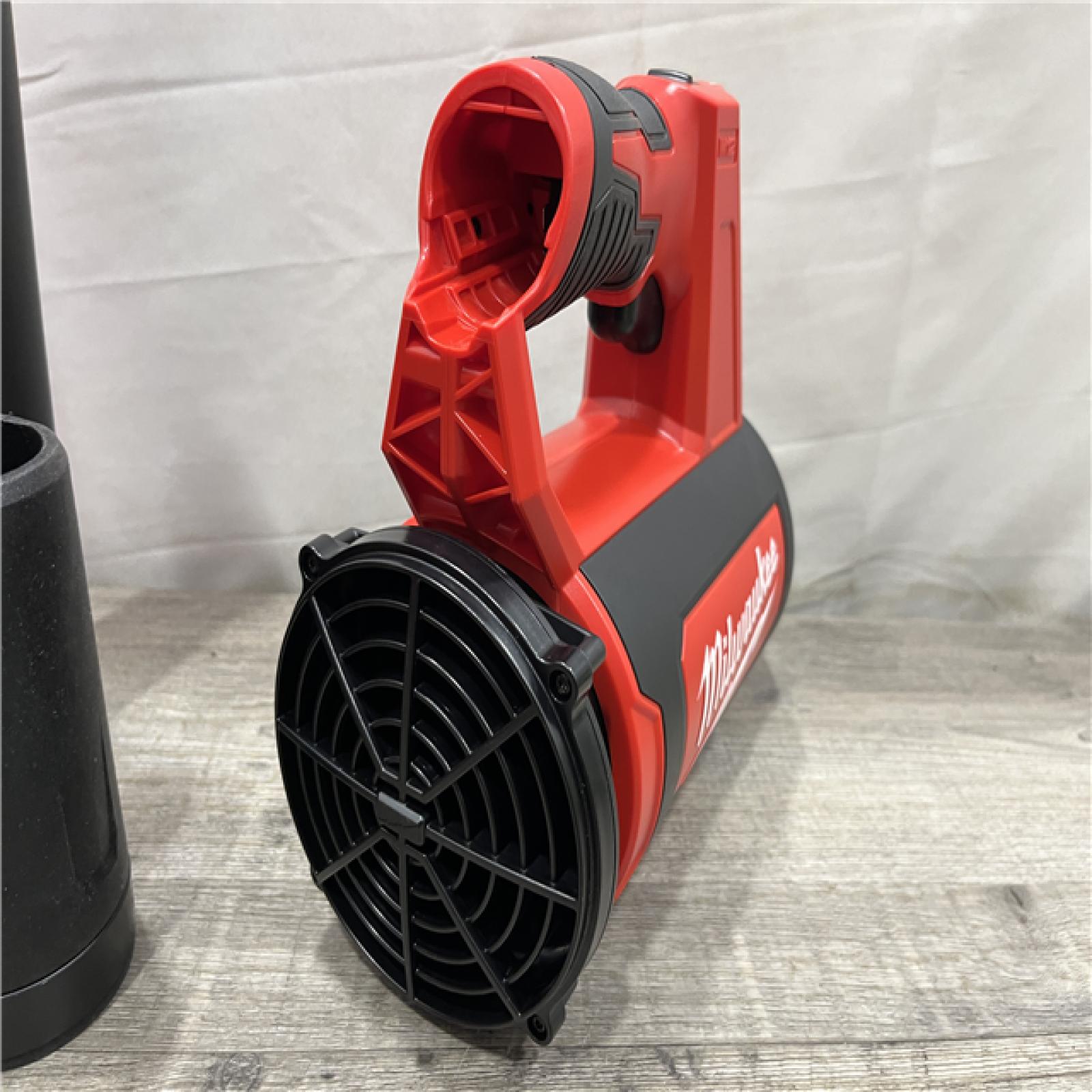 AS-IS Milwaukee 12V Lithium-Ion Cordless Compact Spot Blower (Tool-Only)