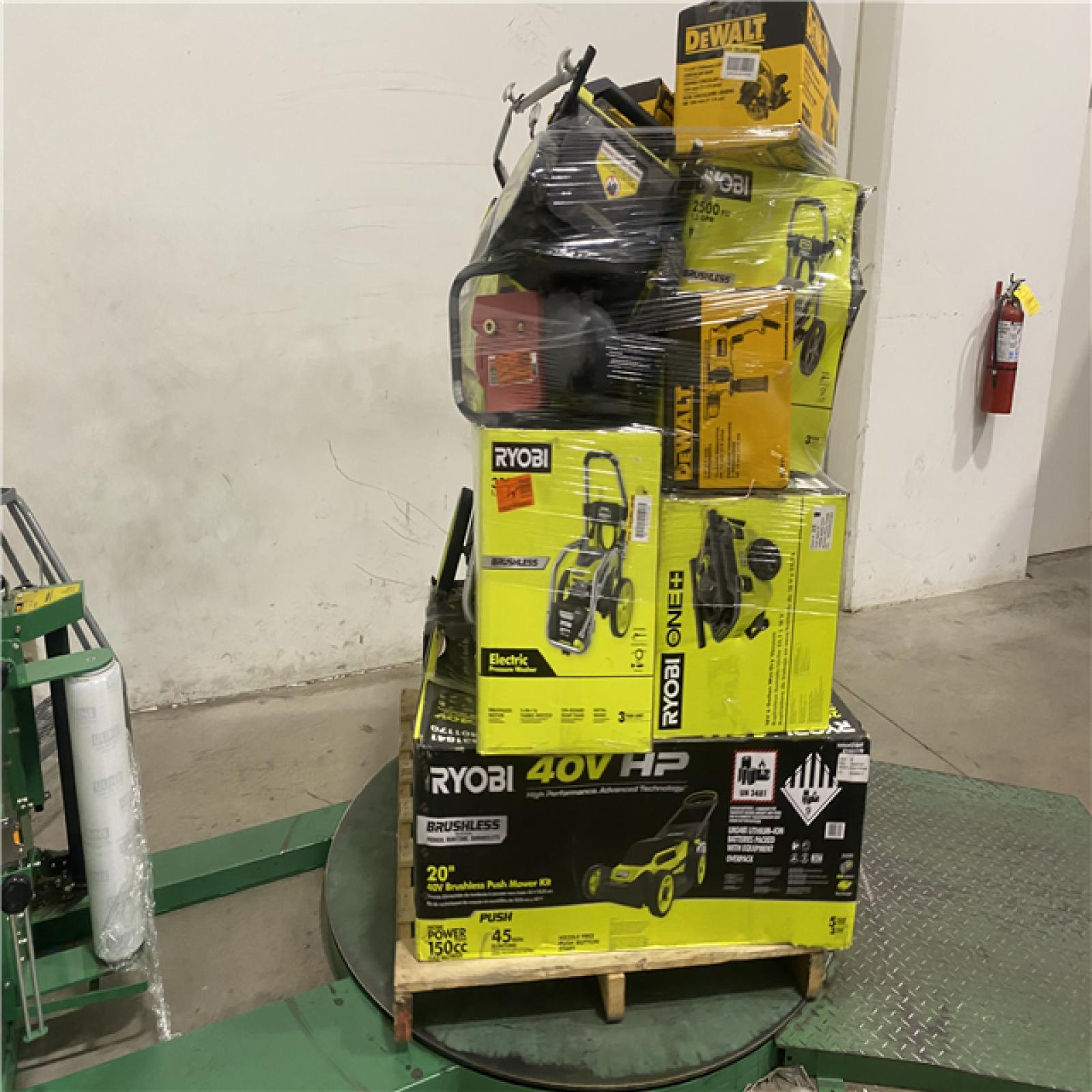 Dallas Location - As-Is Tool Pallet
