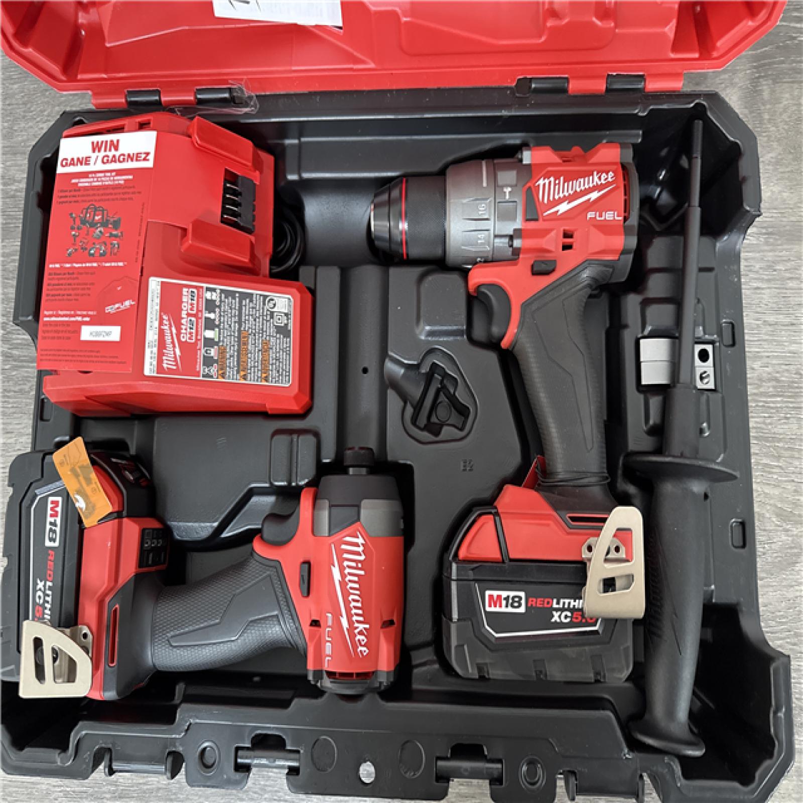 CALIFORNIA NEW Milwaukee M18 2-Tool Combo Kit  Includes (2) Batteries  Charger and Hard Case