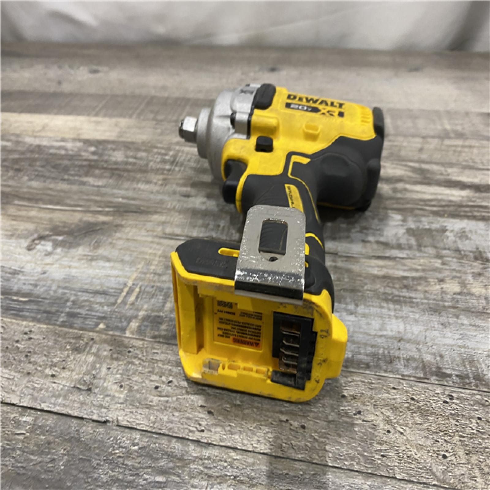 AS-IS DEWALT 20V MAX XR Cordless 1/2 in. Impact Wrench (Tool Only)