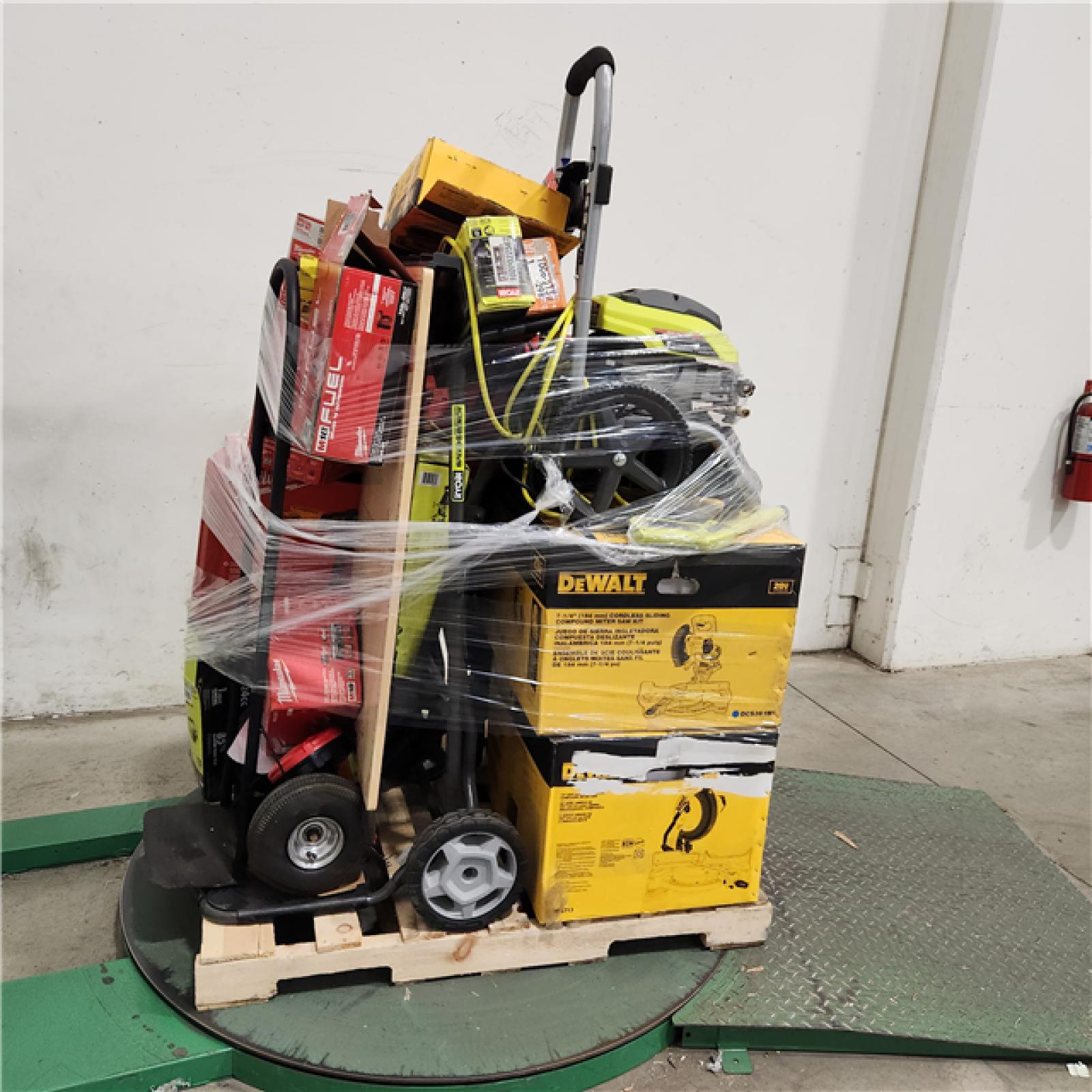 Dallas Location - As-Is Tool Pallet