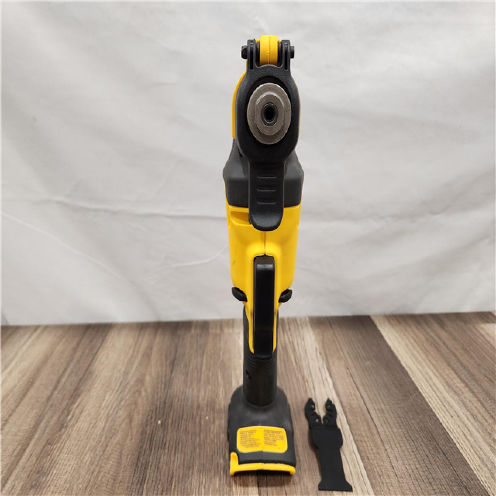 LIKE NEW! - DEWALT ATOMIC 20-Volt MAX Lithium-Ion Brushless Cordless Oscillating Tool (Tool-Only)