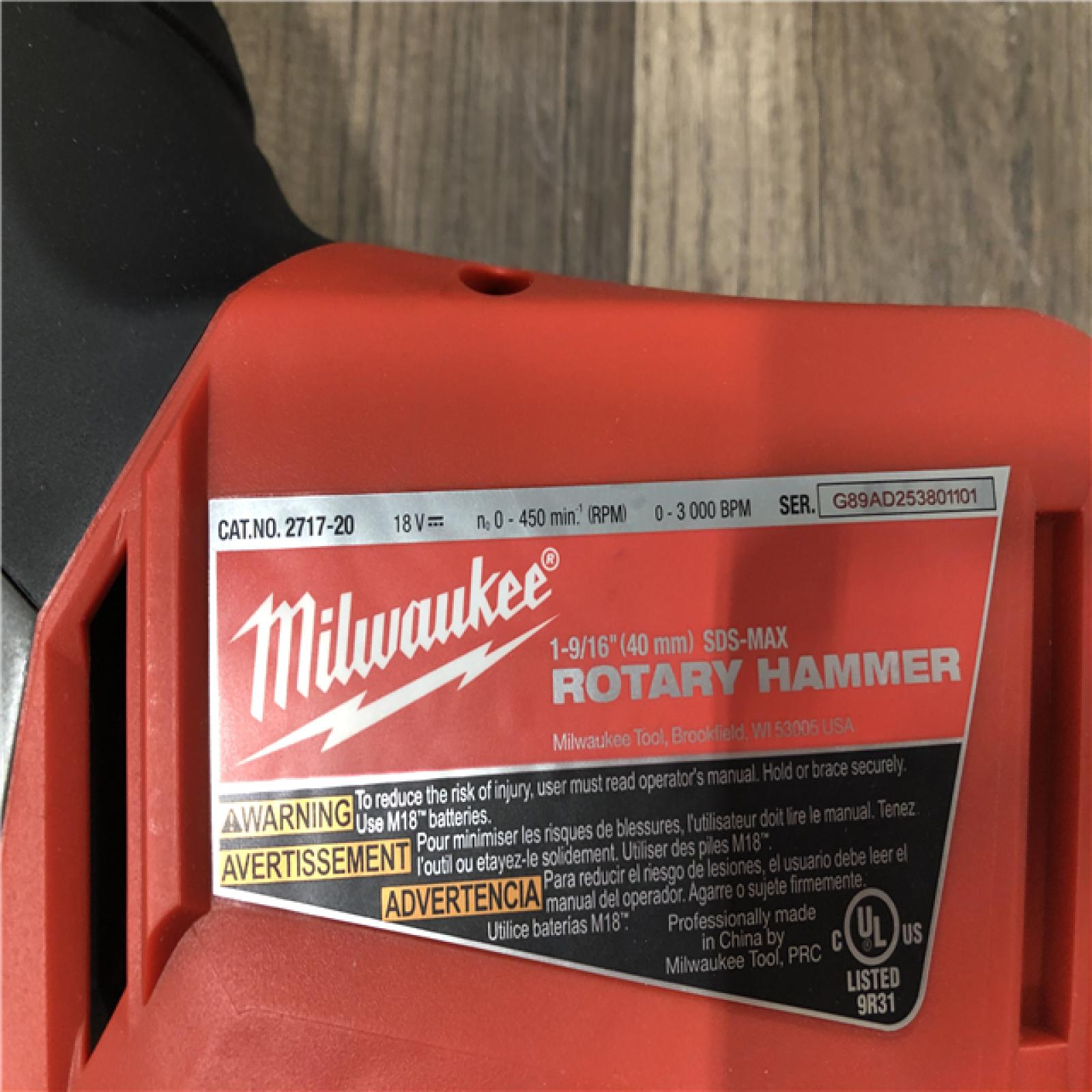 AS-IS Milwaukee FUEL 18V Lithium-Ion Brushless Cordless 1-9/16 in. SDS-Max Rotary Hammer (Tool-Only)