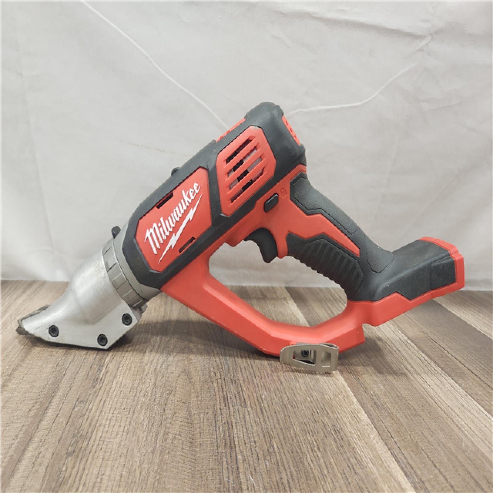 AS-IS- Milwaukee M18 18V Lithium-ion Cordless 18-gauge Double Cut Metal Shear (Tool-Only)