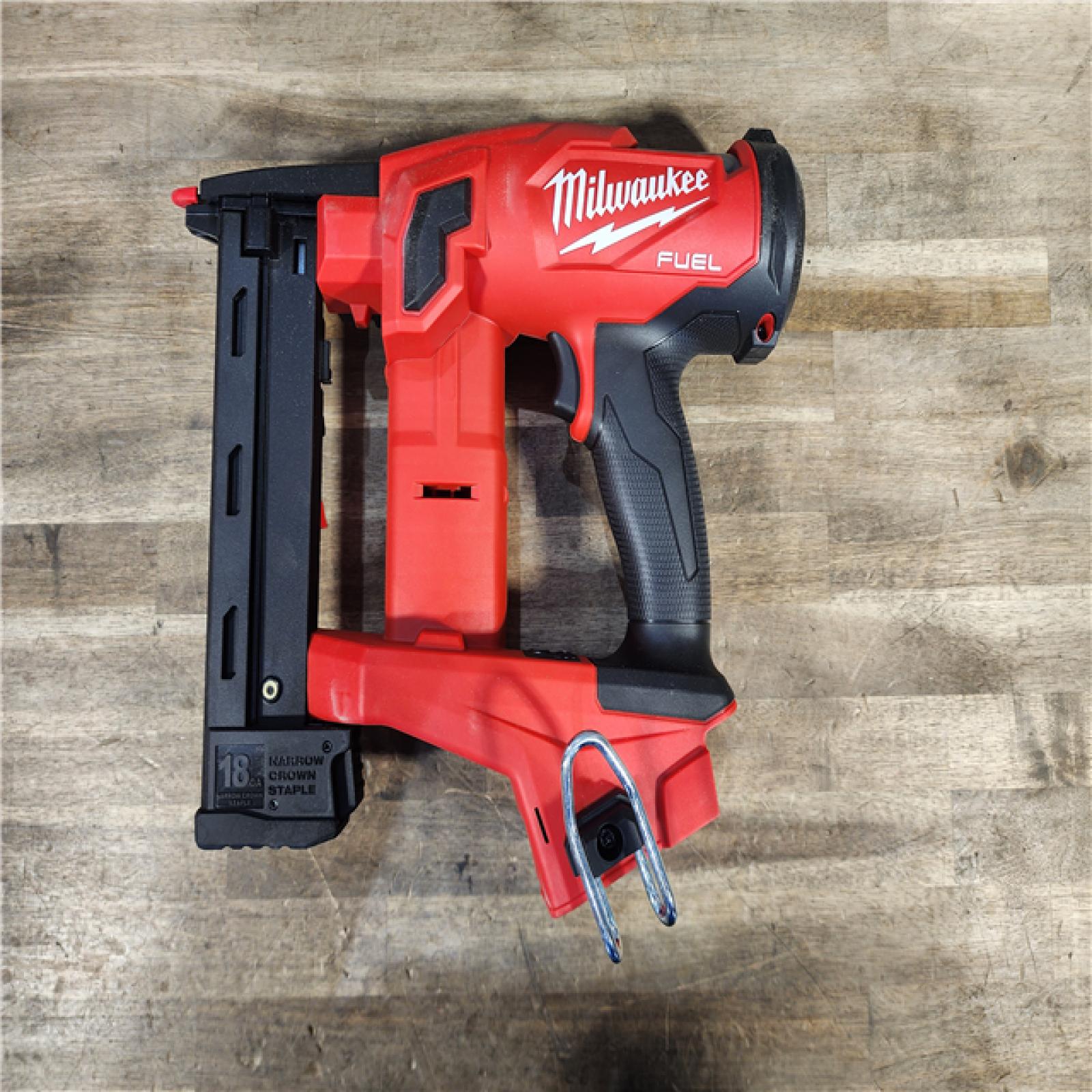 HOUSTON LOCATION - AS-IS MILWAUKEE FUEL 18-Volt Lithium-Ion Brushless Cordless 18-Gauge 1/4 in. Narrow Crown Stapler (Tool-Only)