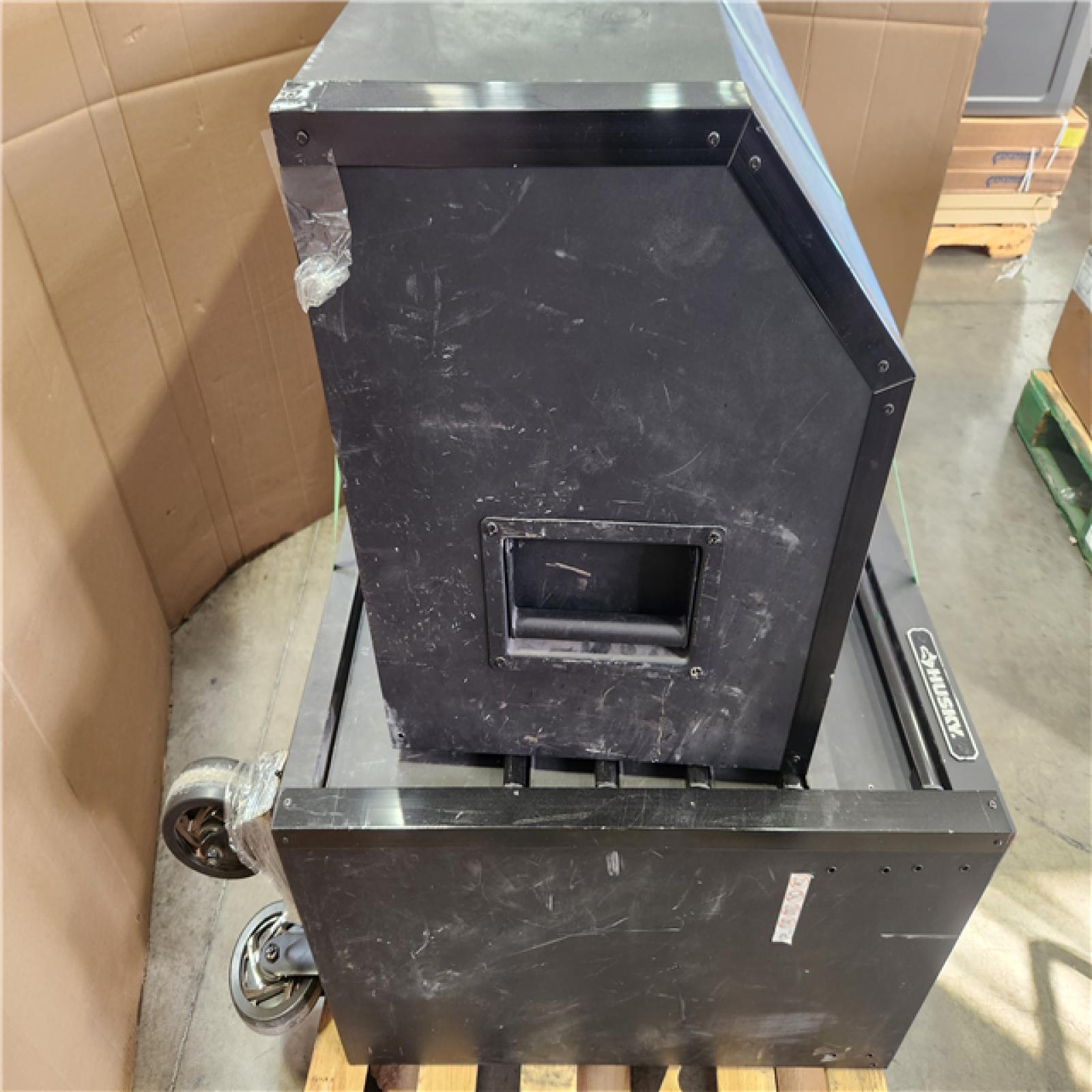 Phoenix AS-IS Husky Tool Storage 52 in. W x 20 in. D Heavy Duty Rolling Tool Chest Combo in Matte Black