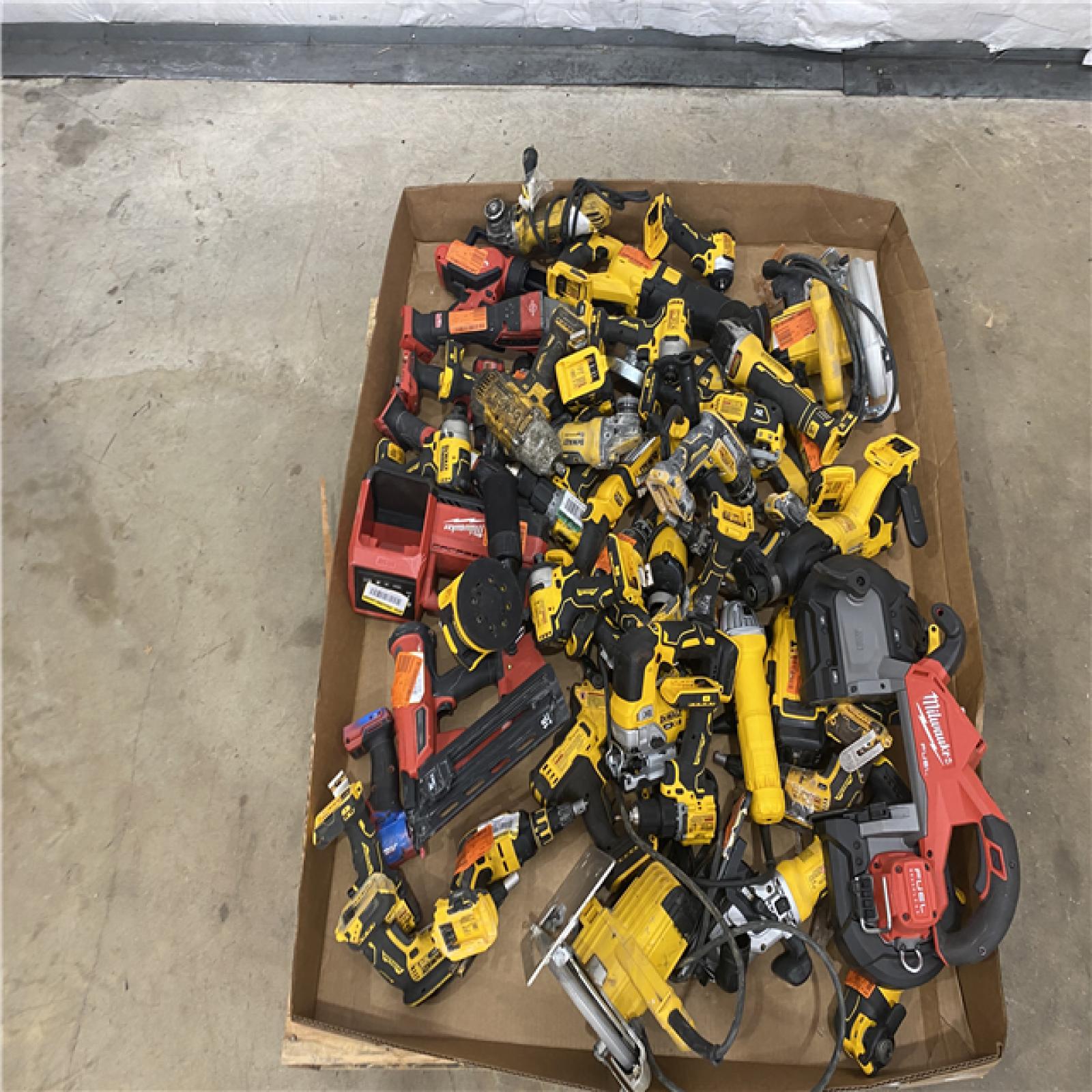 Houston Location - AS-IS Tool Pallet