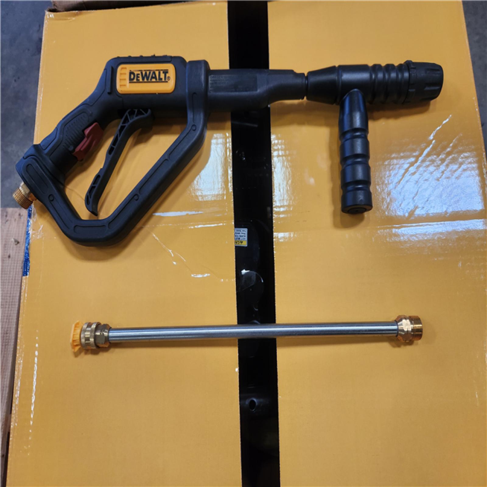 Phoenix NEW DEWALT 3600 PSI 2.5 GPM Cold Water Gas Professional Pressure Washer with HONDA GX200 Engine