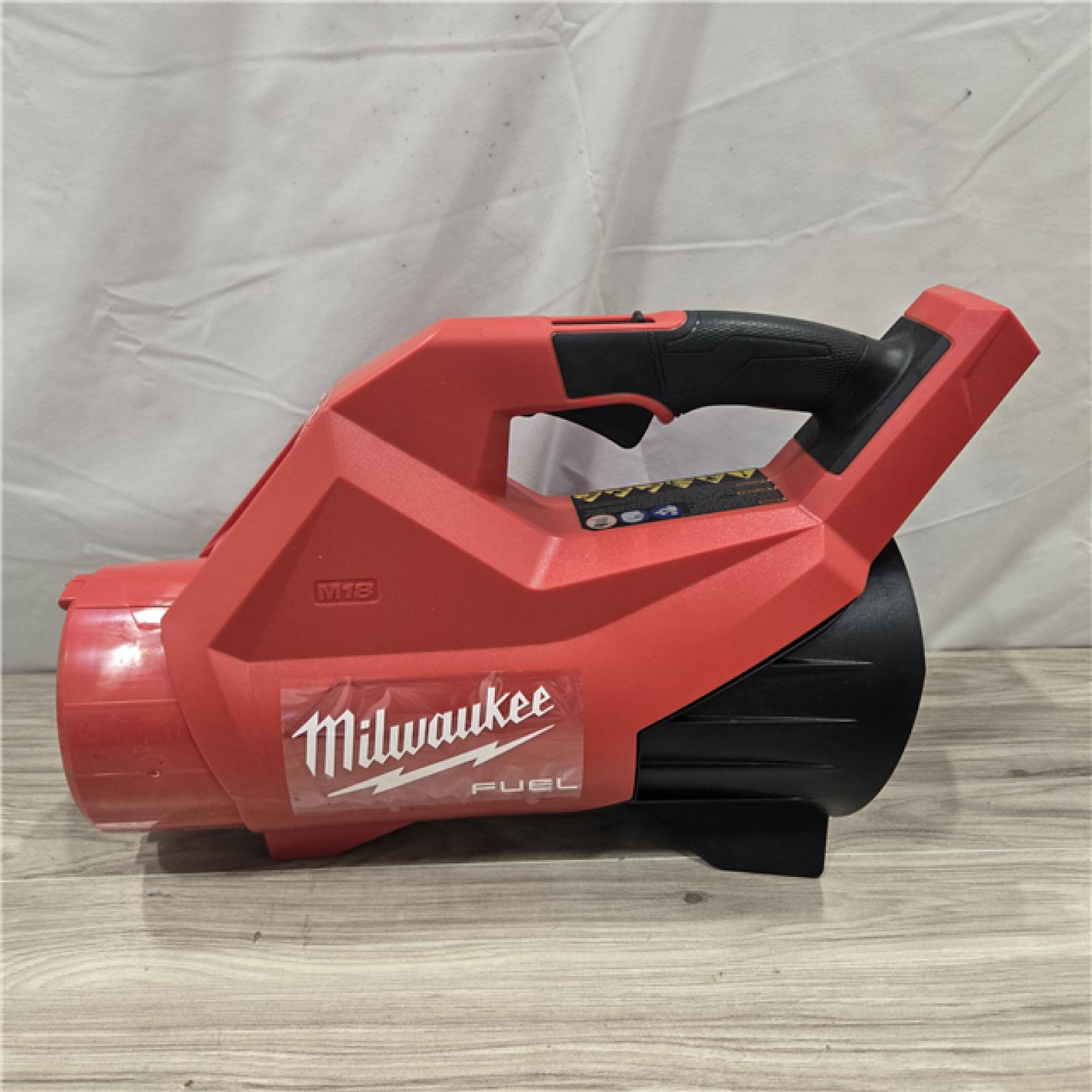 AS-IS Milwaukee M18 FUEL Blower Kit 3017-21HD