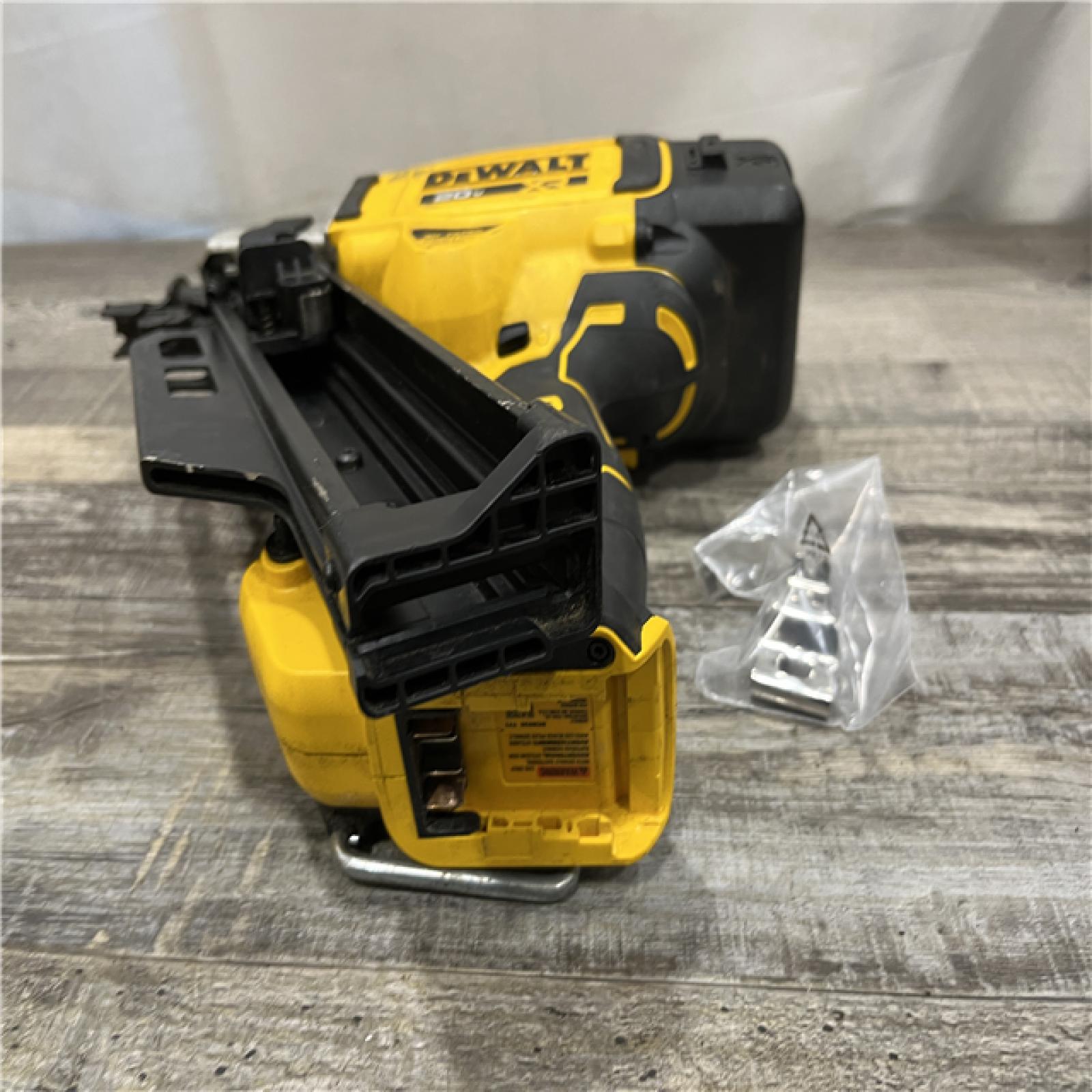 AS-IS DEWALT 20V 30 Degree Cordless Framing Nailer (Tool-Only)