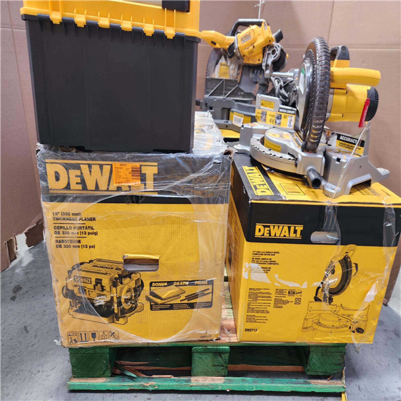 PHOENIX AS-IS TOOL PALLET