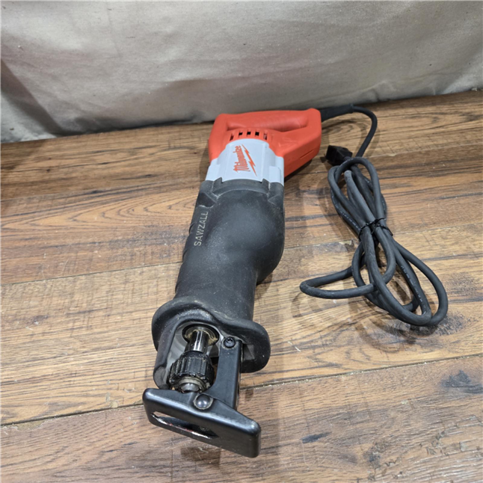 AS-IS Milwaukee 12 Amp SAWZALL Reciprocating Saw with Case