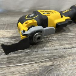 AS-IS DEWALT 20V MAX XR Cordless Brushless 3-Speed Oscillating Multi Tool Kit