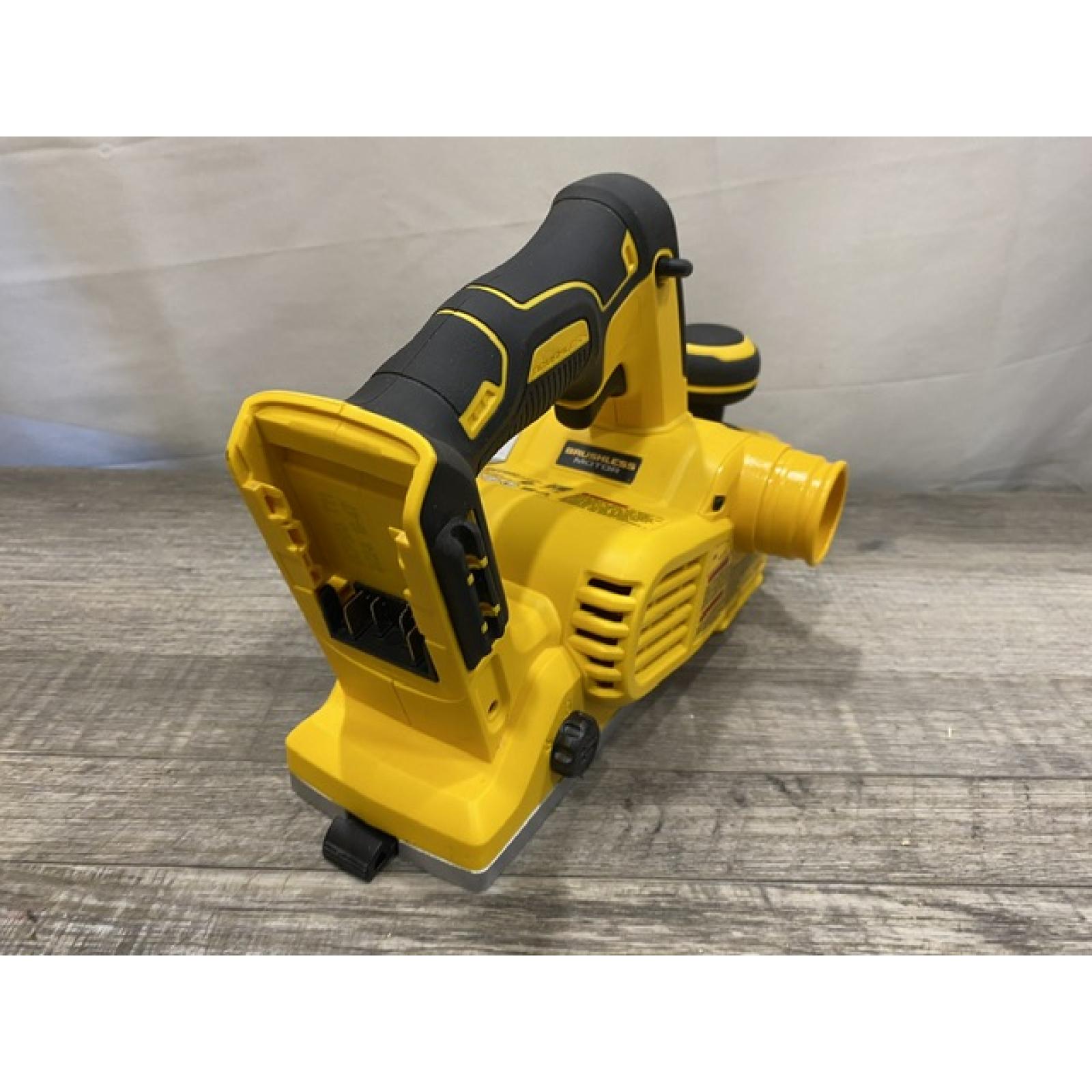 AS-IS DEWALT 20V MAX XR Cordless Brushless 3-1/4 in. Planer (Tool Only)