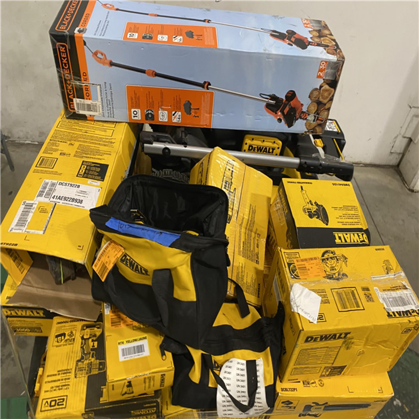 Dallas Location - As-Is Tool Pallet