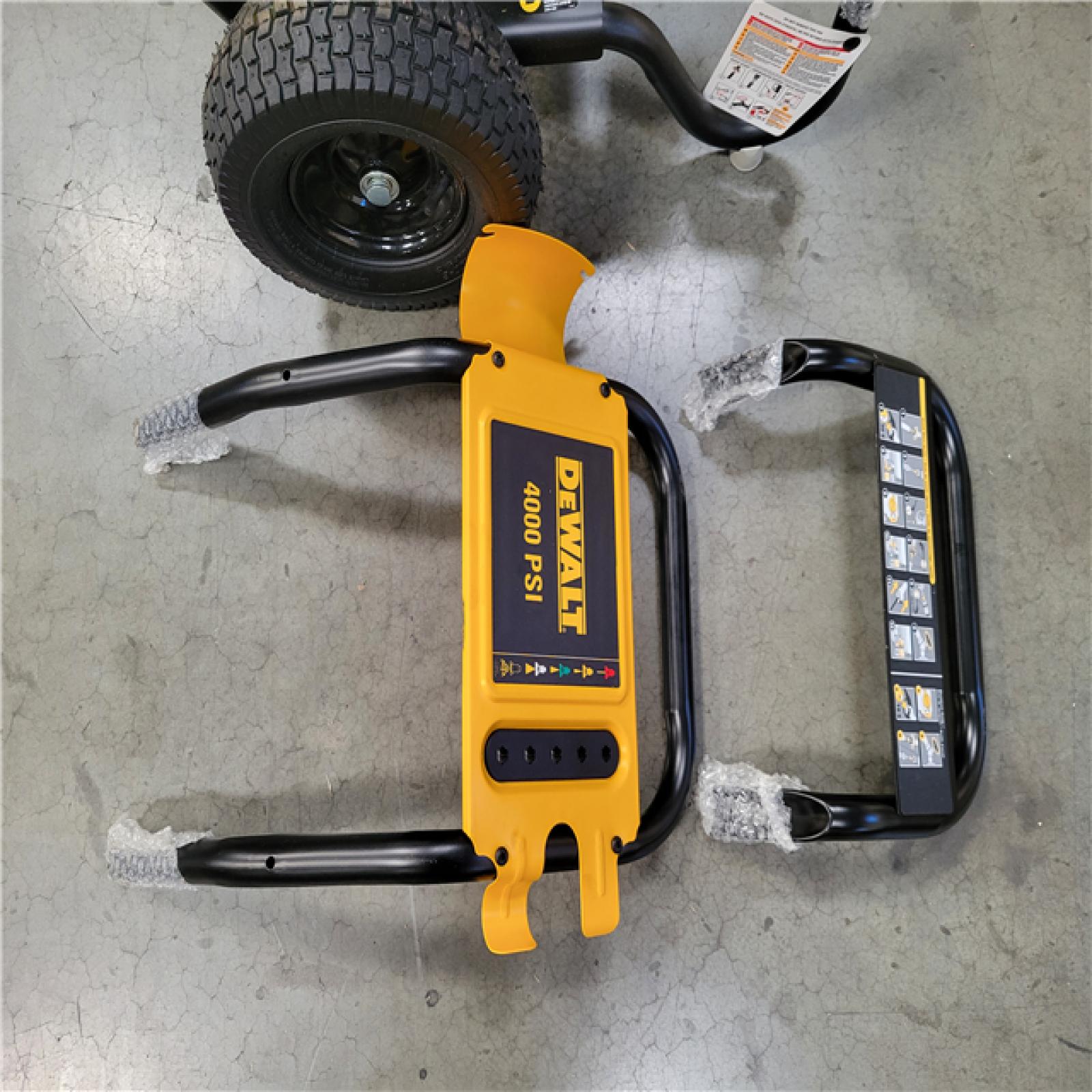 CALIFORNIA NEW DEWALT 4000 PSI 3.5 GPM GAS PRESSURE WASHER WITH HONDA GX270 ENGINE (NO HARDWARE)