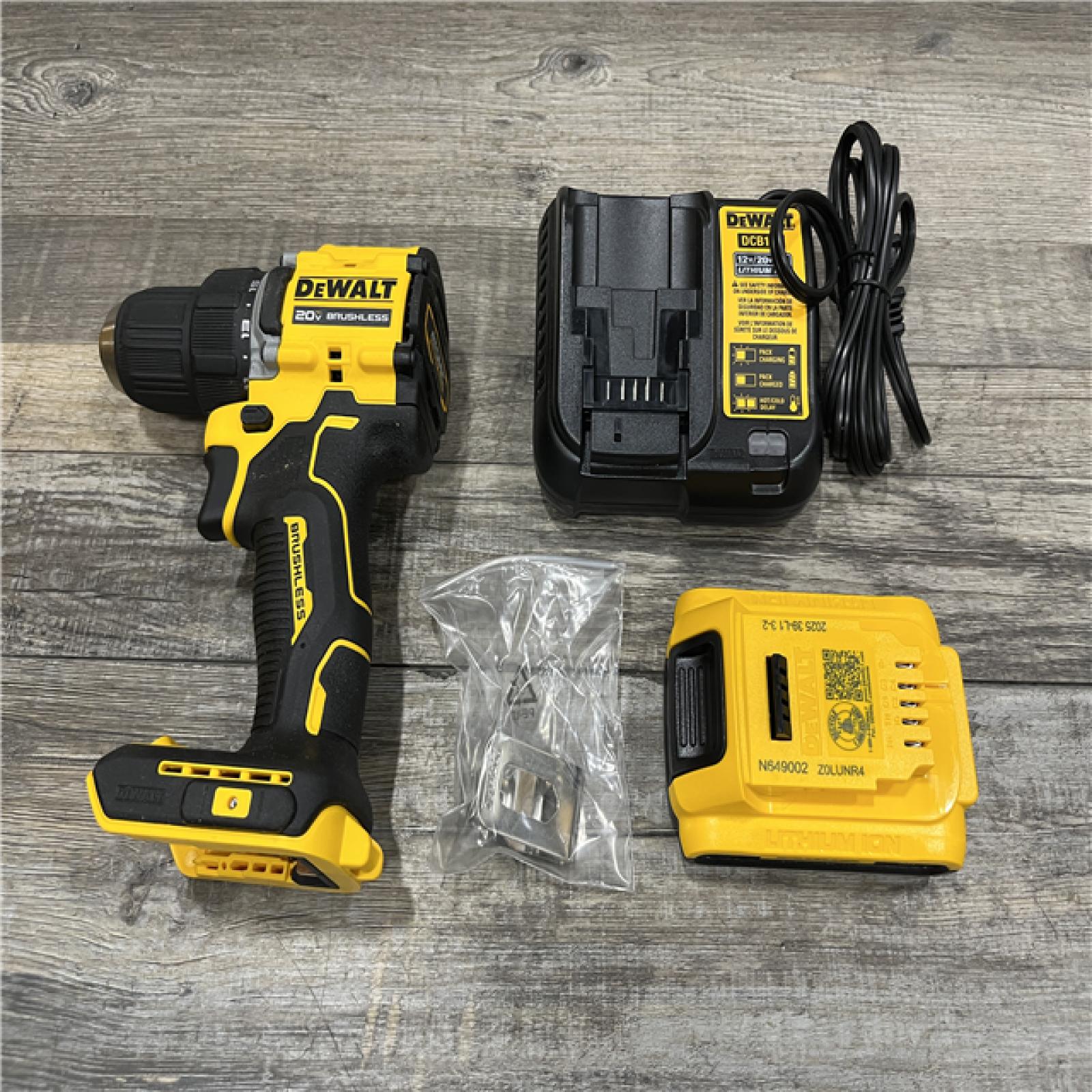 AS-IS DEWALT Atomic 20V Lithium-Ion Cordless Compact 1/2 in. Drill/Driver Kit