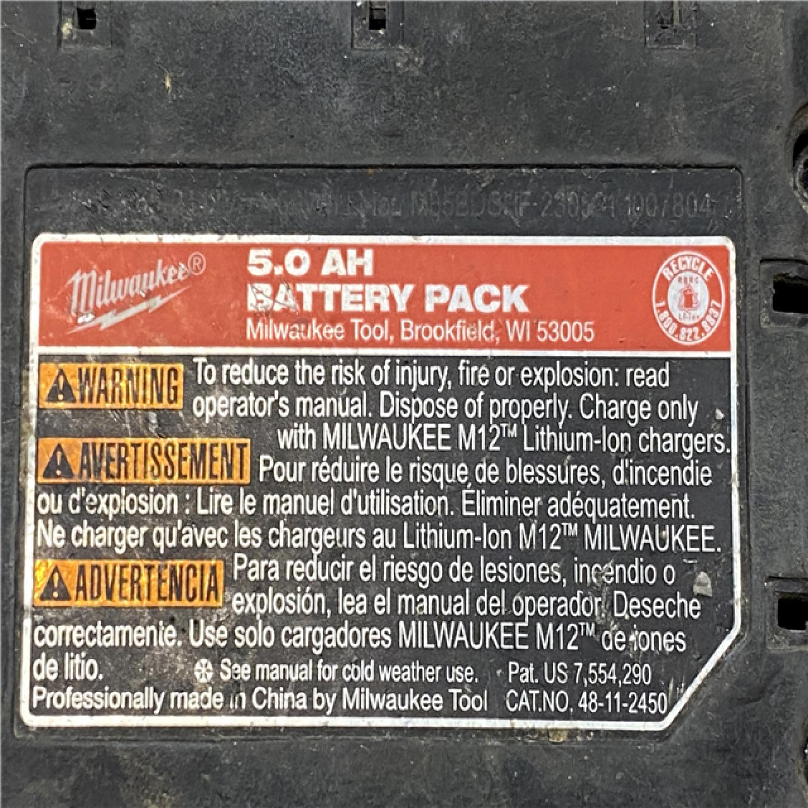 AS-SI Milwaukee FUEL 12V Lithium-Ion Brushless 5-3/8 in. Cordless Circular Saw Kit