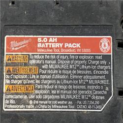 AS-SI Milwaukee FUEL 12V Lithium-Ion Brushless 5-3/8 in. Cordless Circular Saw Kit