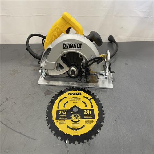 AS-IS - DeWalt 15 Amp Corded 7-1/4 in. Lightweight Circular Saw