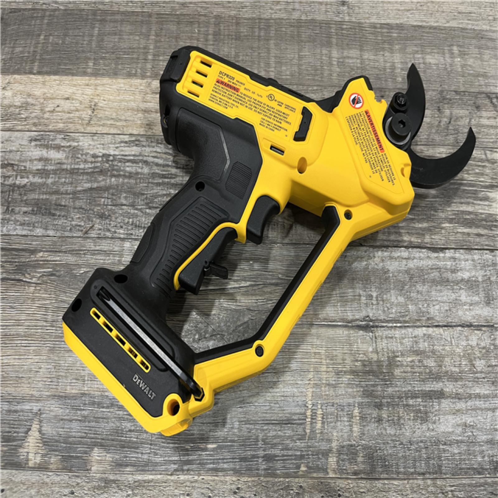 AS-IS DEWALT 20-Volt MAX 1 -1/2 in. Capacity Cordless Battery Powered Pruner (Tool Only)