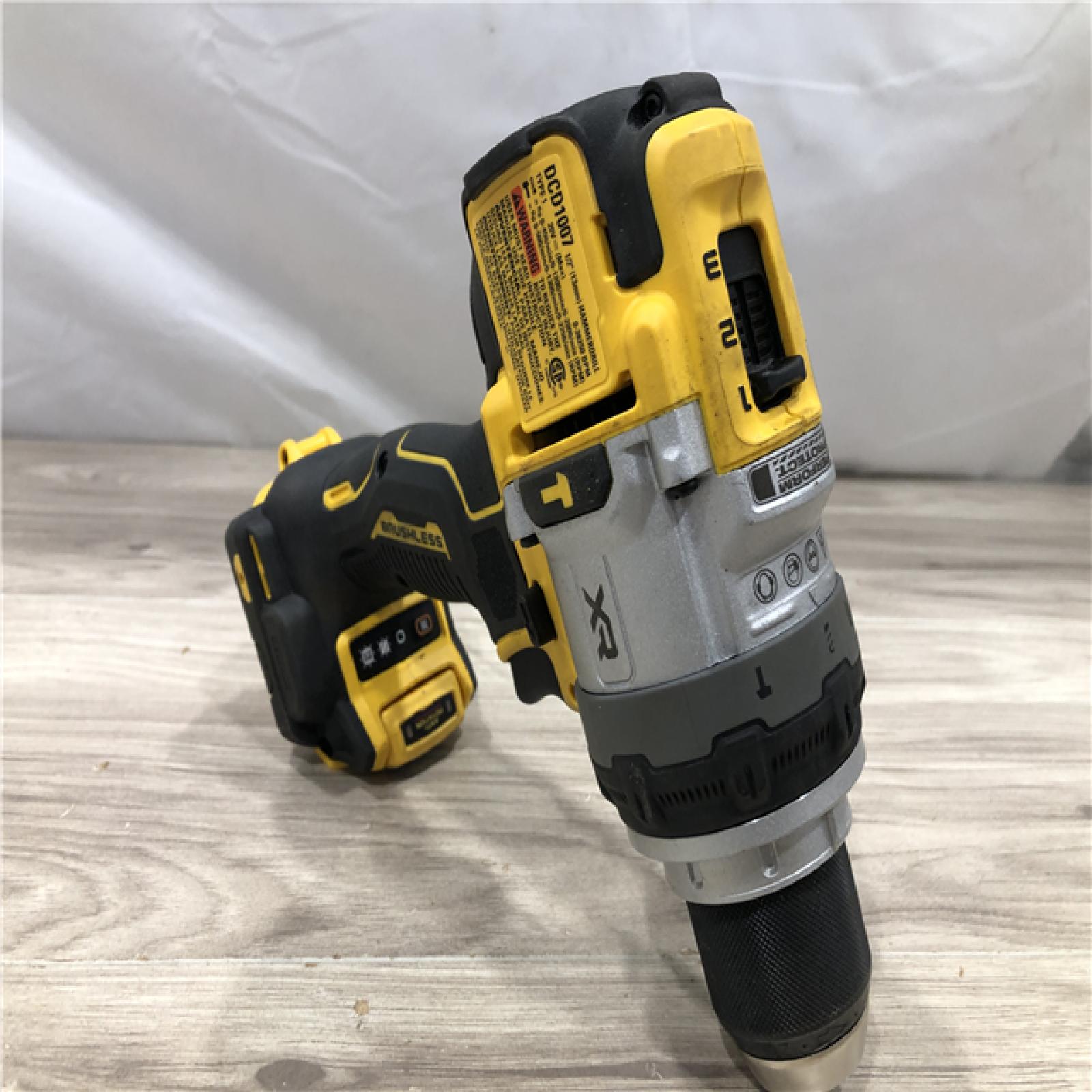 AS-IS DEWALT 20V MAX Cordless 1/2 3-Speed Hammer Drill (Tool-Only)