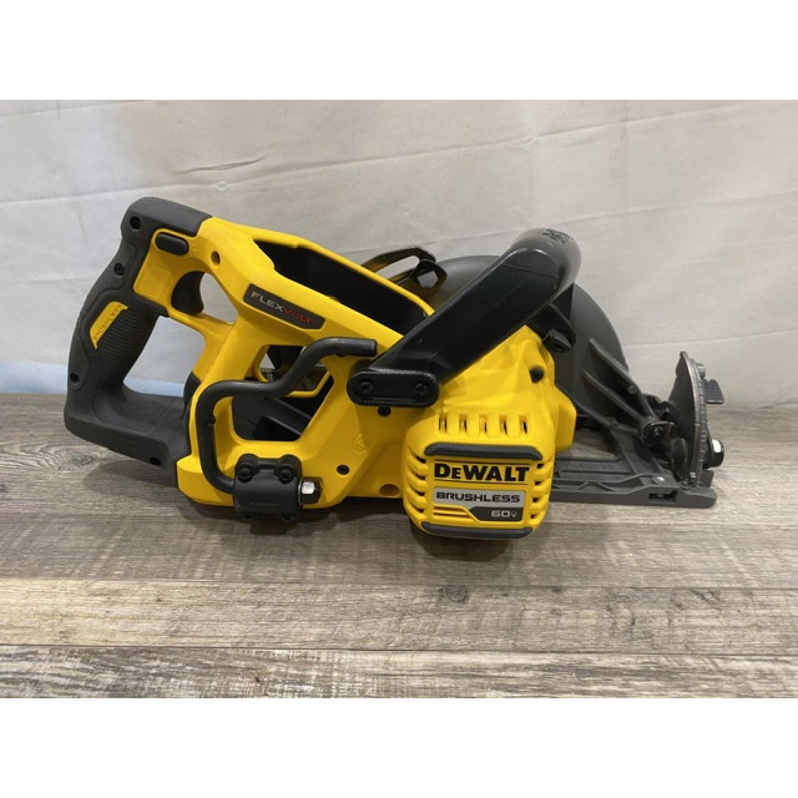 AS-IS DEWALT FLEXVOLT 60V MAX Cordless Brushless 7-1/4 in. Wormdrive Style Circular Saw (Tool Only)