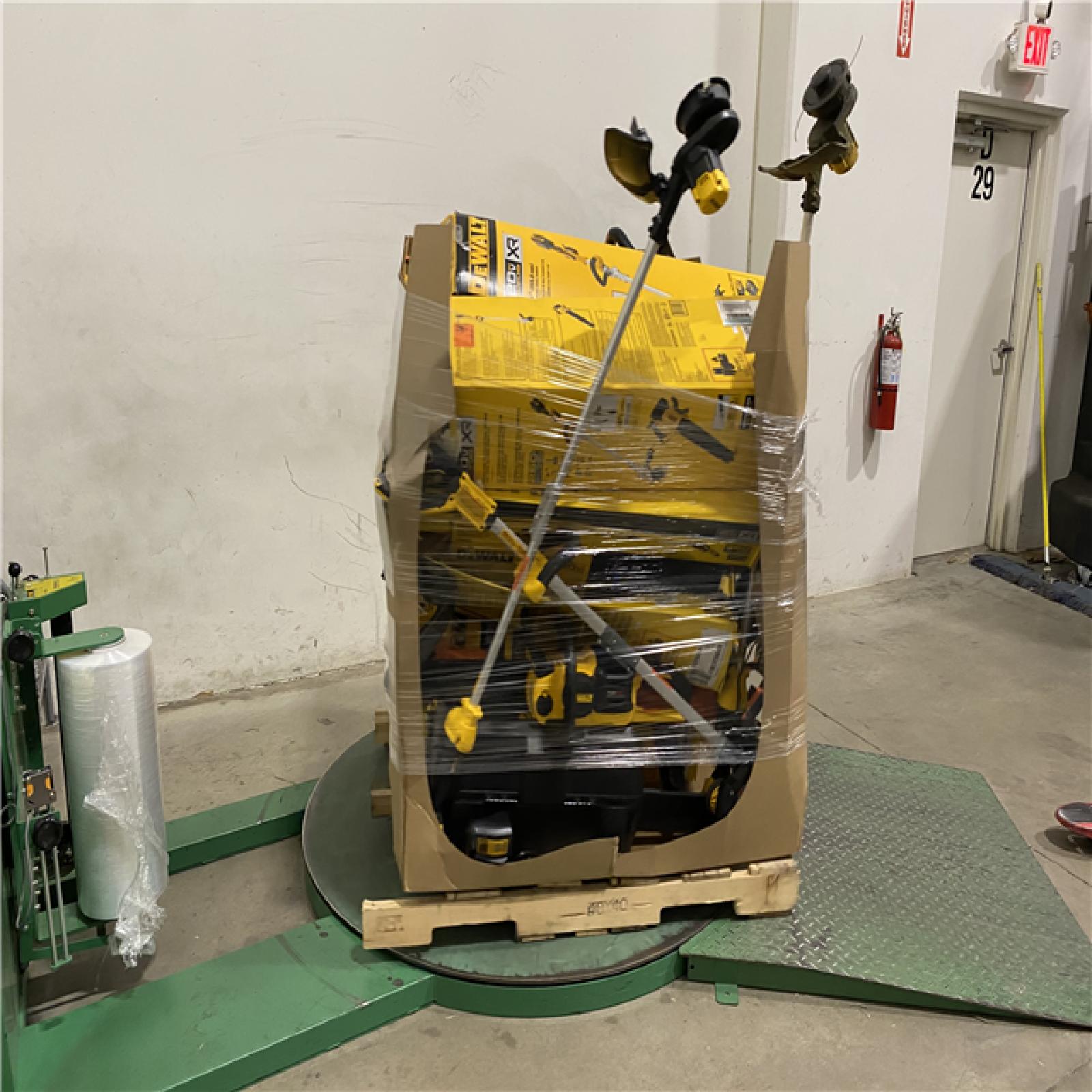 Dallas Location - As-Is DEWALT Tool Pallet