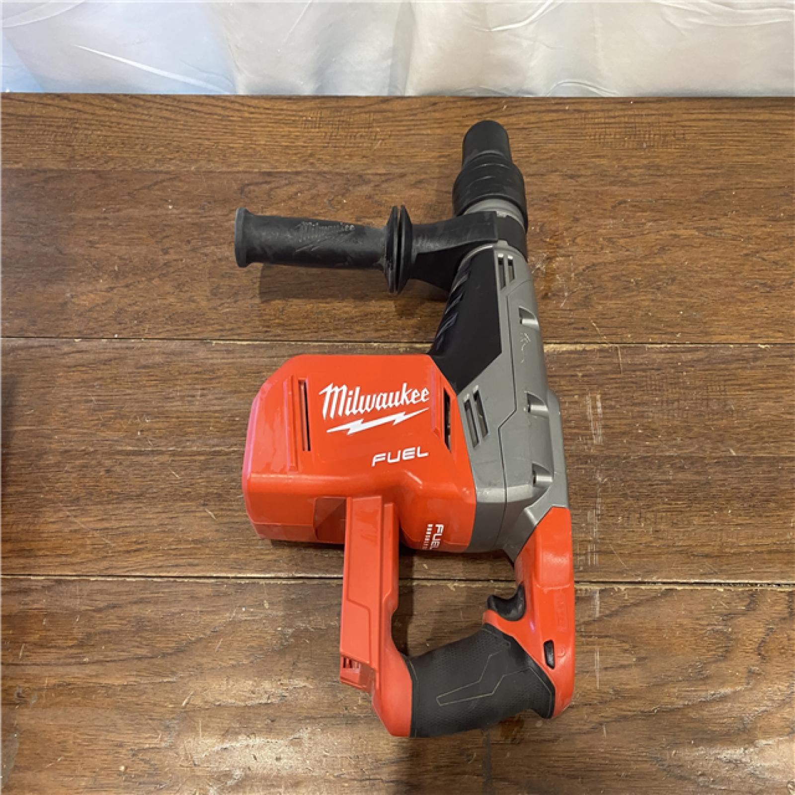 AS-IS M18 FUEL 18V Lithium-Ion Brushless Cordless 1-9/16 in. SDS-Max Rotary Hammer (Tool-Only)