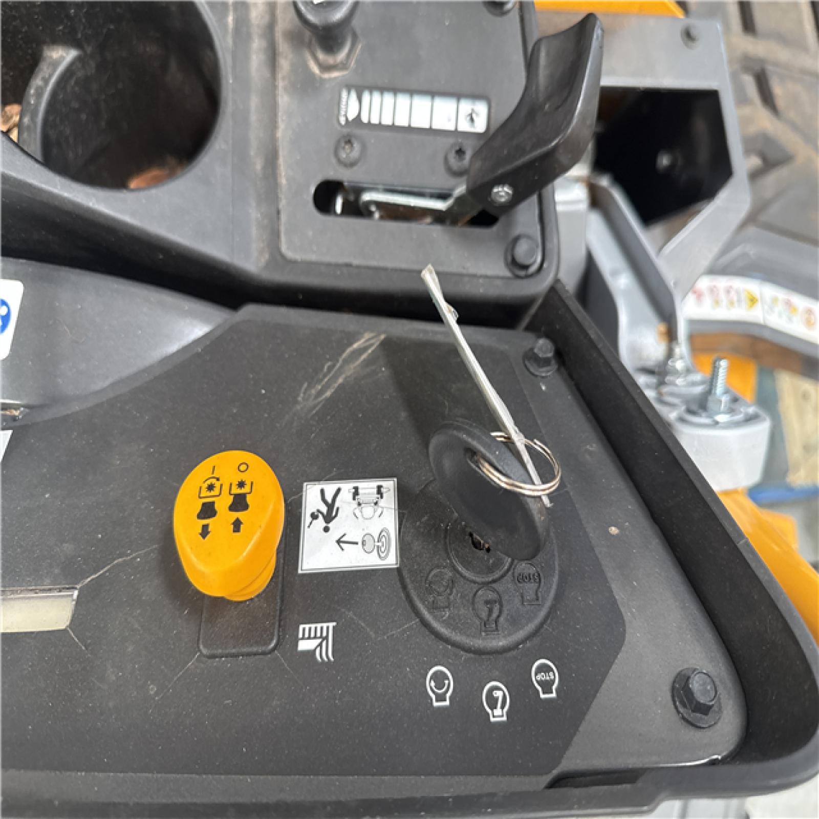 CALIFORNIA AS-IS CUB CADET ULTIMA ZT2 50 SIT DOWN RIDING LAWN MOWER