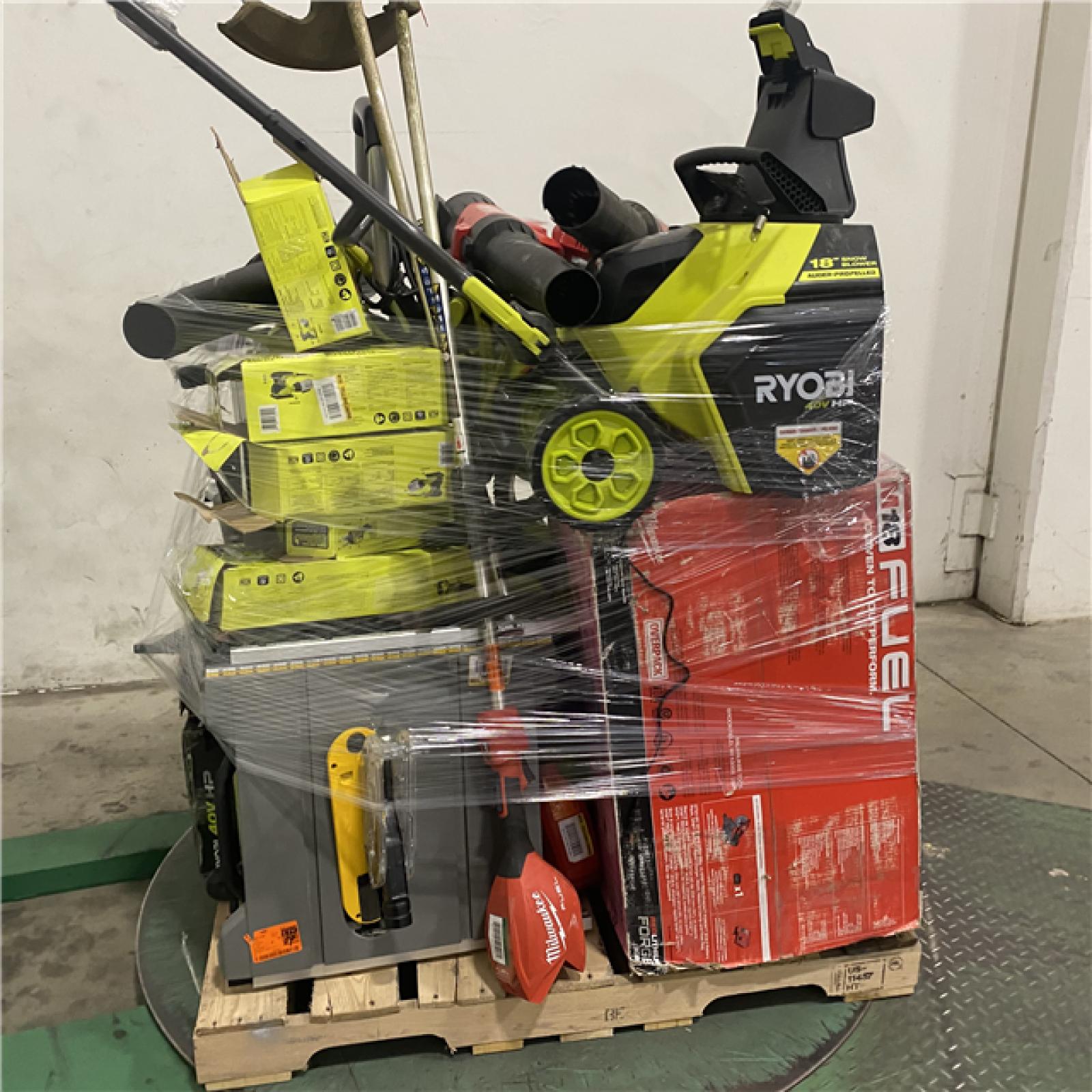 Dallas Location - As-Is Tool Pallet